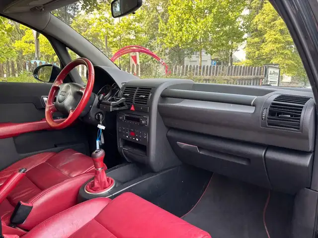 Audi A2 view 15
