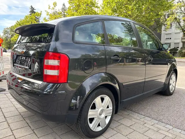 Audi A2 view 5