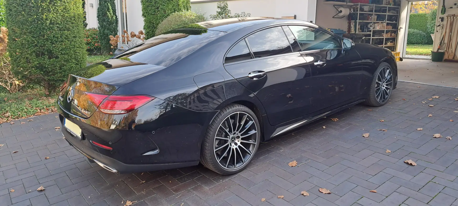 Mercedes-Benz CLS 450 CLS 450 4Matic 9G-TRONIC AMG Line Negru - 2
