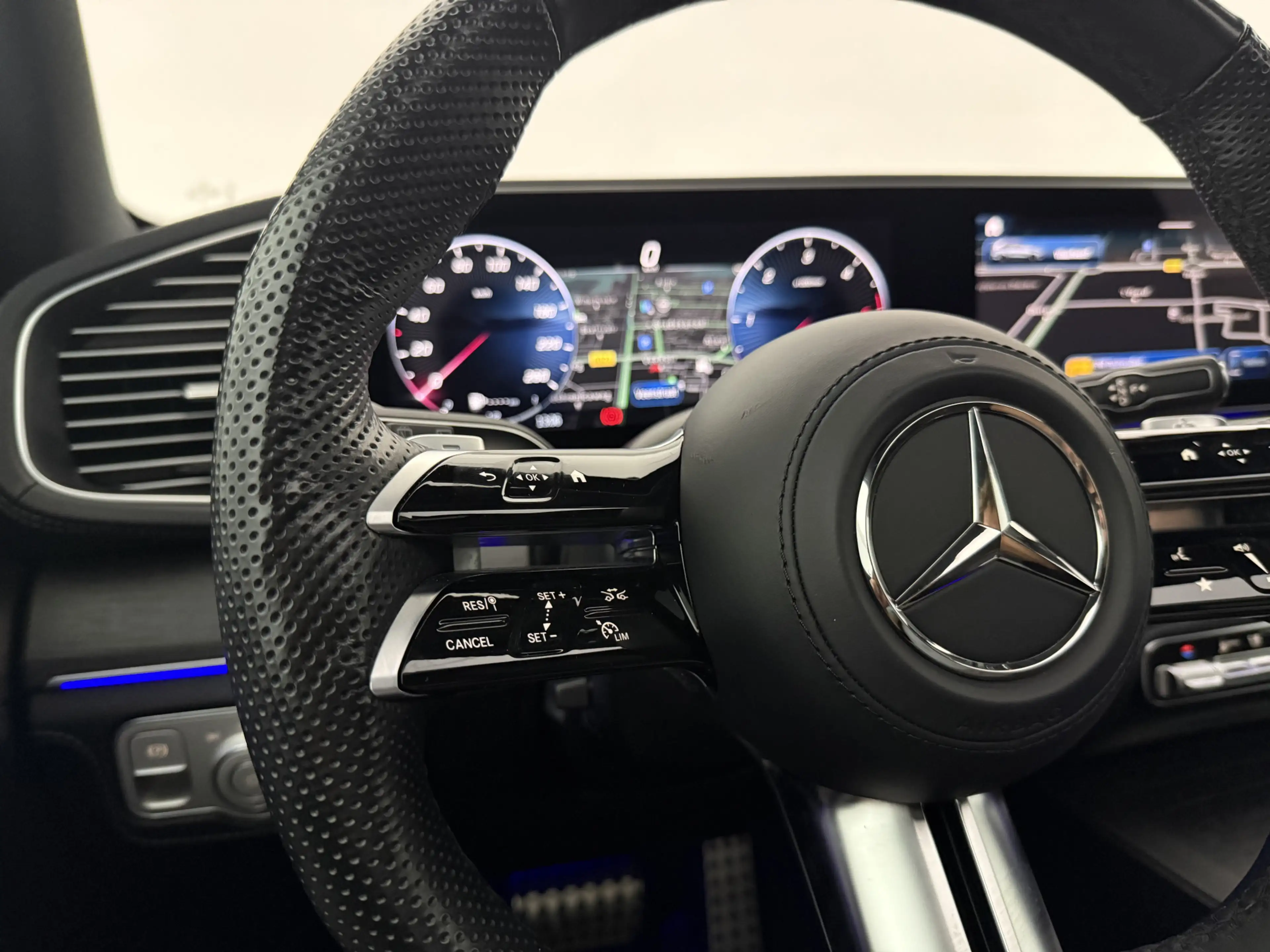 Mercedes-Benz GLS 450 d 4MATIC AMG 7p. | Pano | Luchtvering | Burmester — photo 26