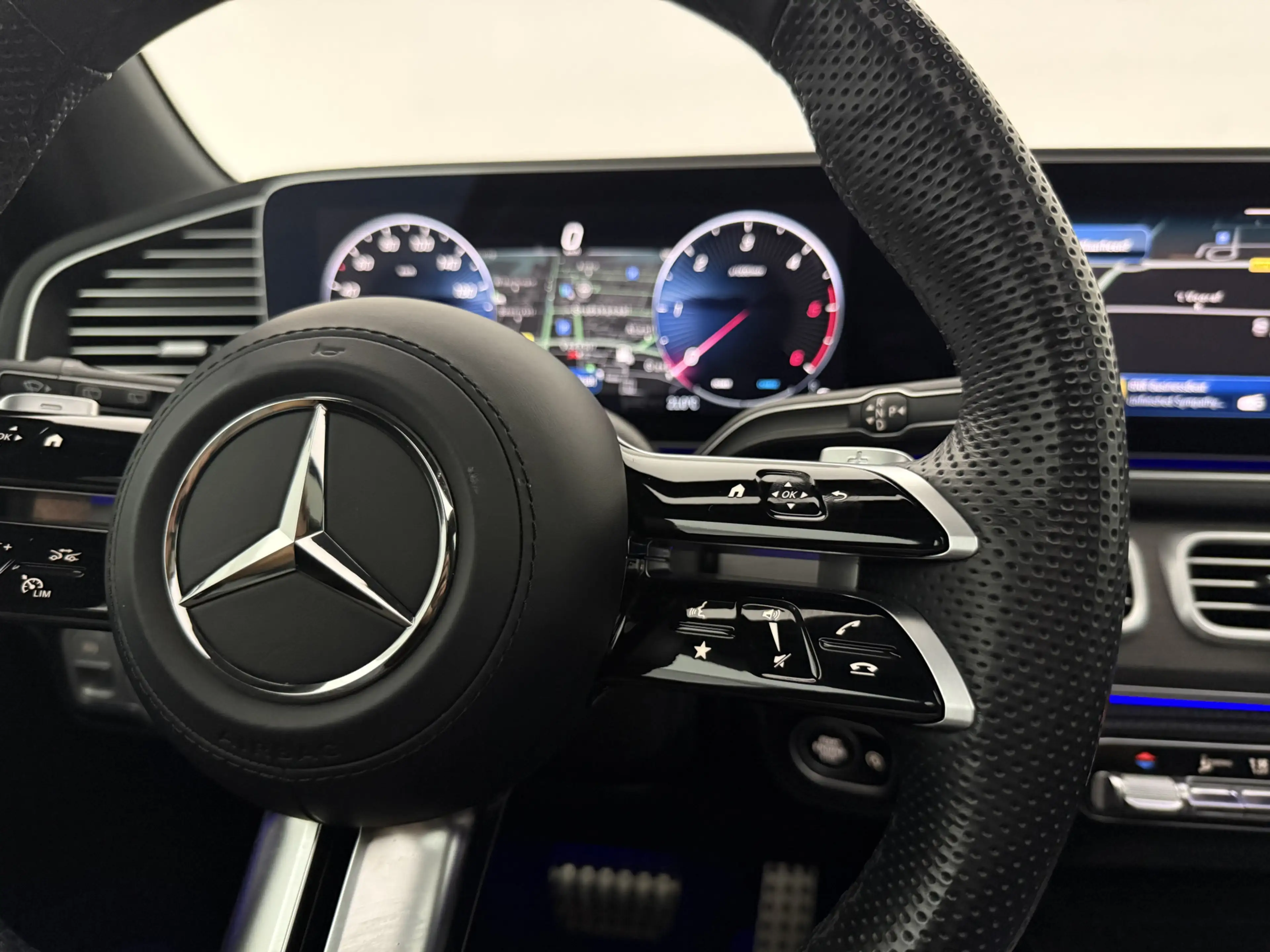 Mercedes-Benz GLS 450 d 4MATIC AMG 7p. | Pano | Luchtvering | Burmester — photo 27
