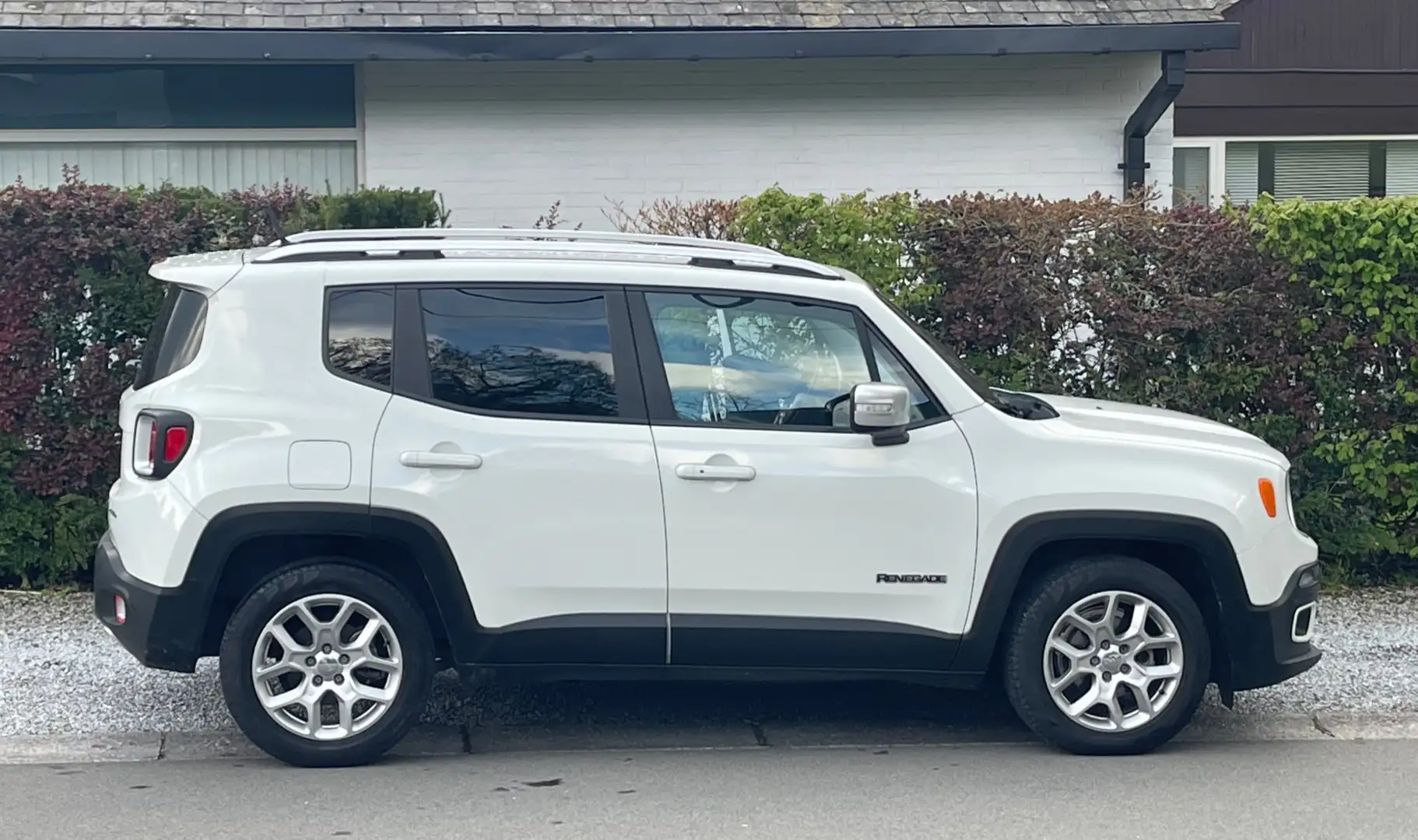 Jeep Renegade 1.6 MJD 4x2 Limited Blanc - 2