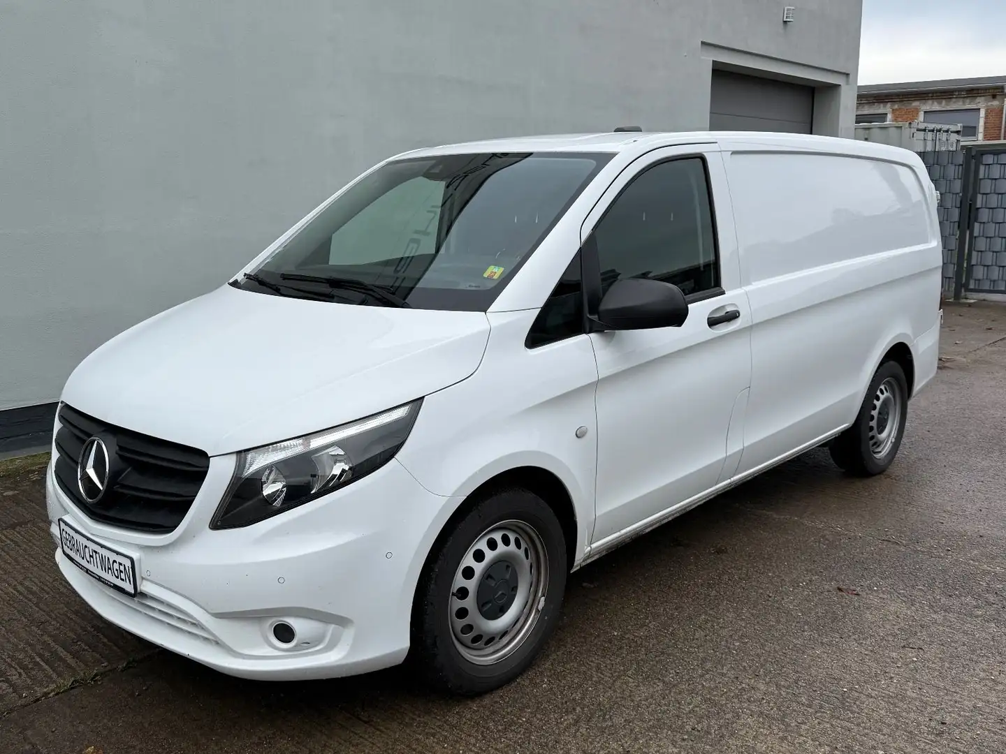 Mercedes-Benz Vito Kasten 116 CDI RWD lang, Flügeltür, Navi Weiß - 1