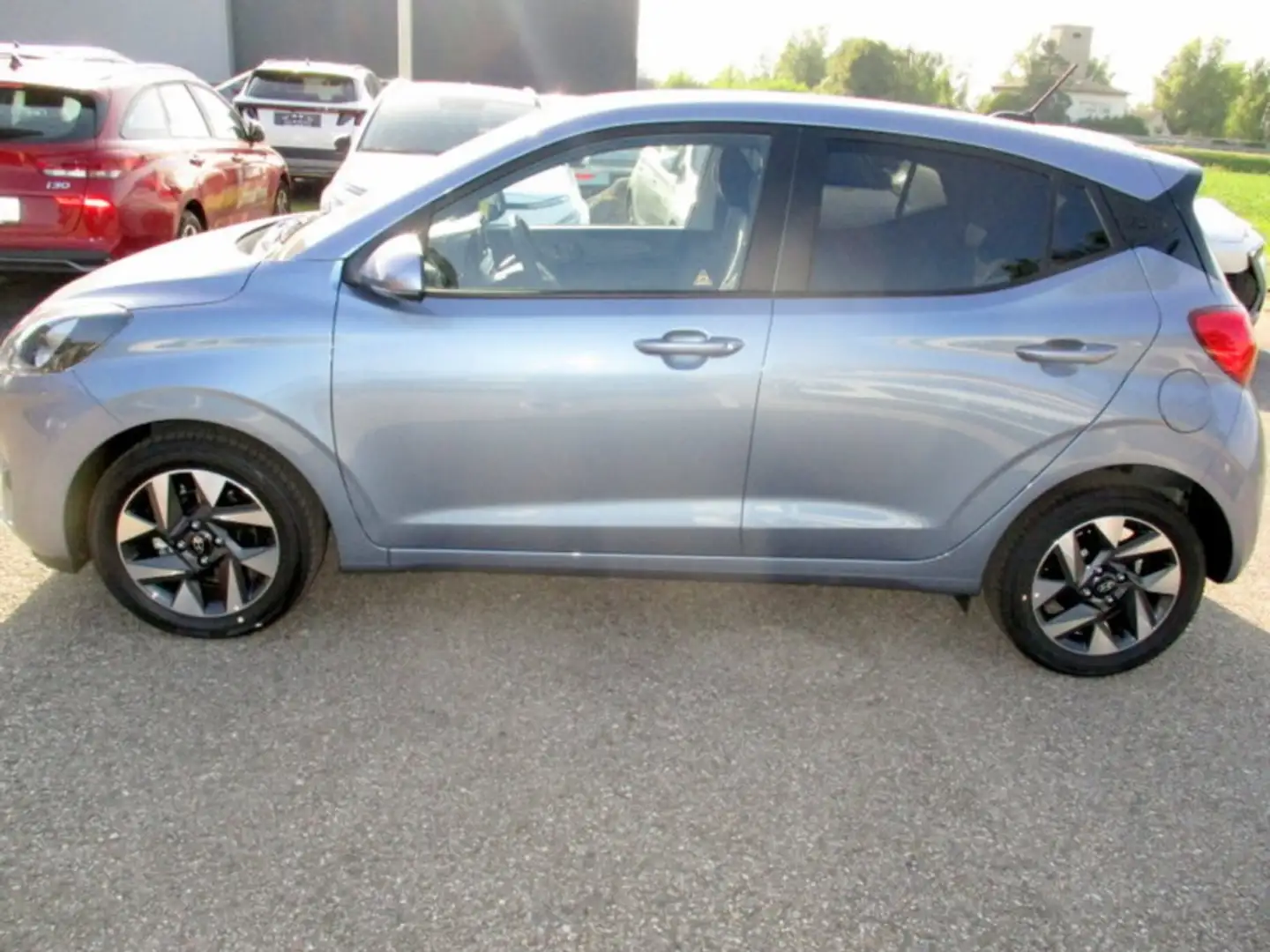 Hyundai i10 GO Plus 1,0 MT a5bu1 Blau - 2