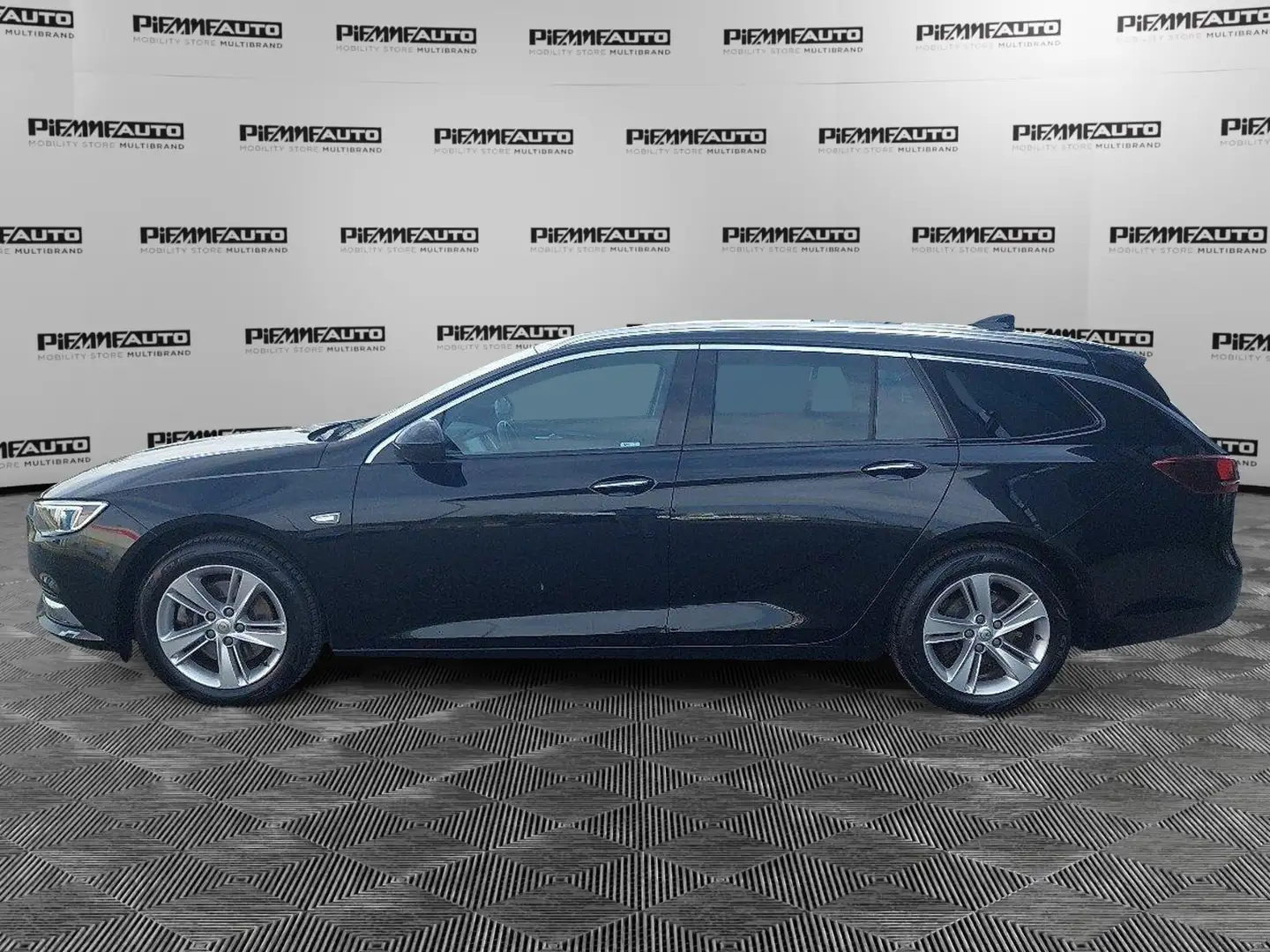 Opel Insignia 1.6 CDTI 136 S&S aut.Sports Tourer Business Negro - 2