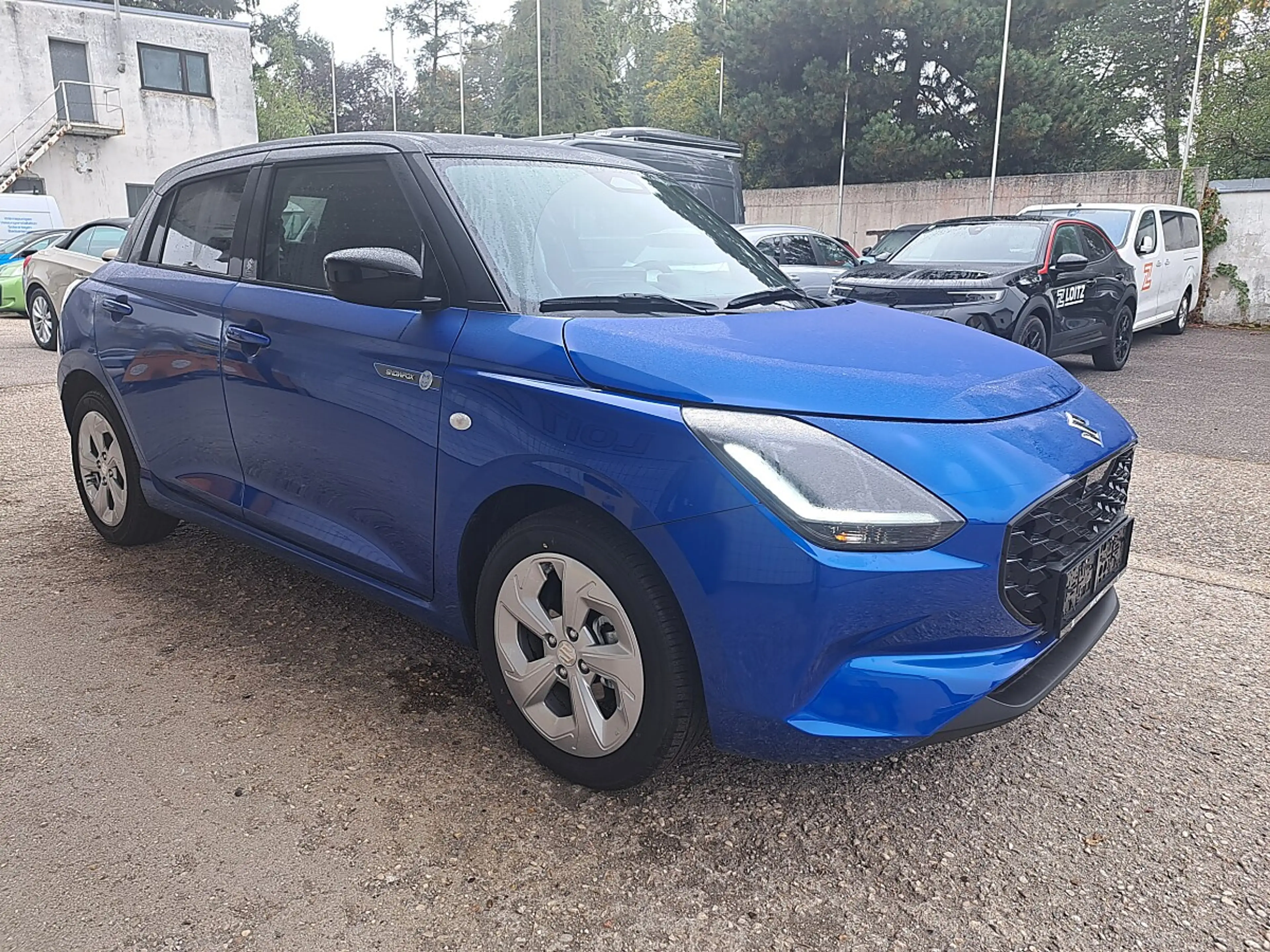Suzuki Swift 1,2 Hybrid Allgrip Shine — photo 4
