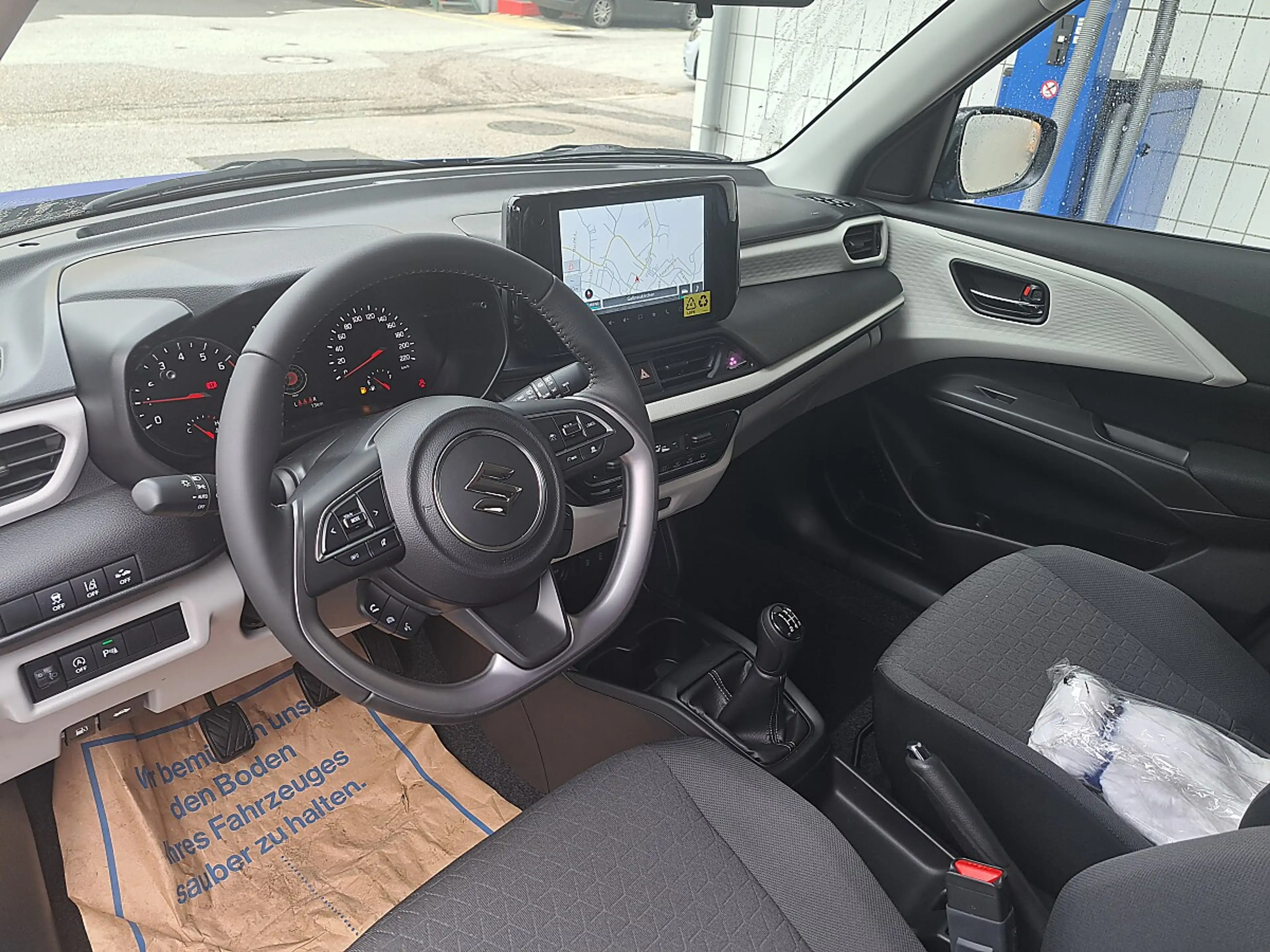 Suzuki Swift 1,2 Hybrid Allgrip Shine — photo 12