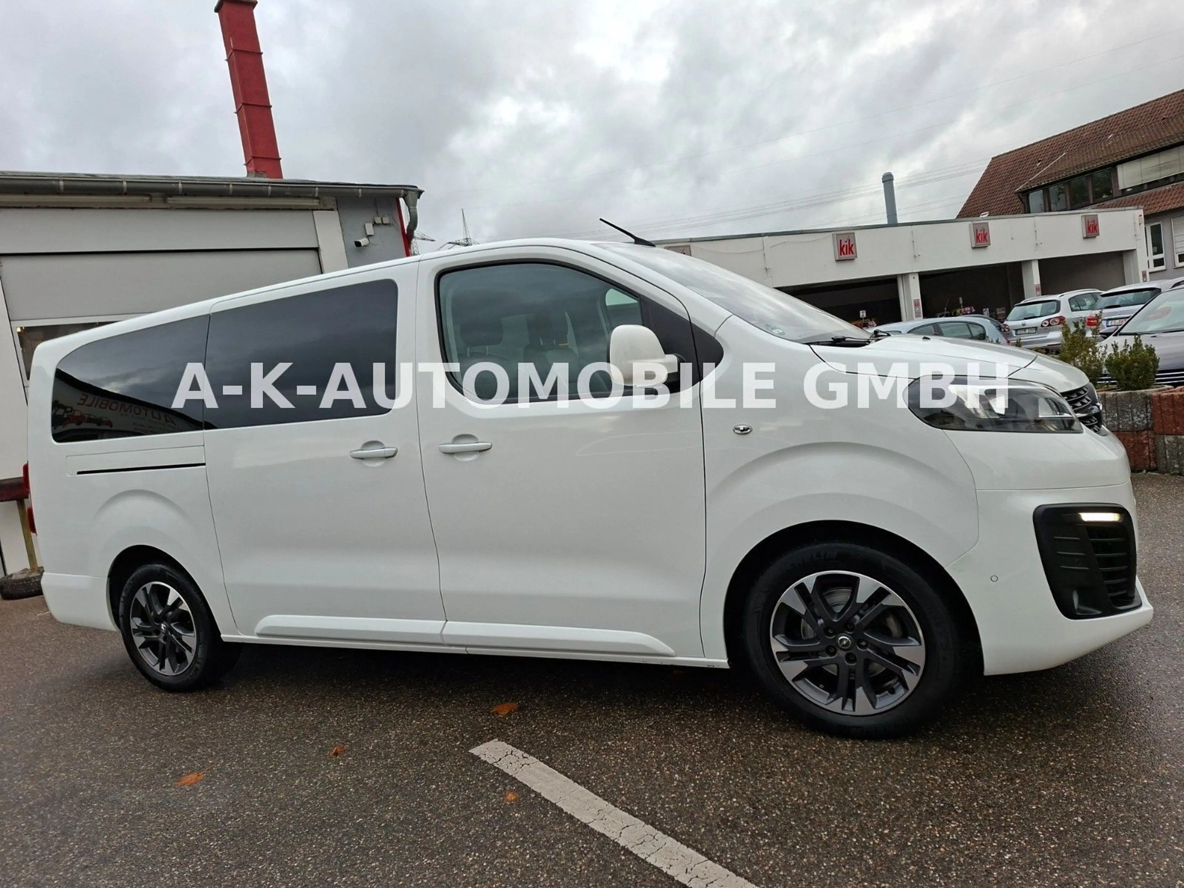 Opel Zafira Life Tourer L 6-SITZER — photo 13