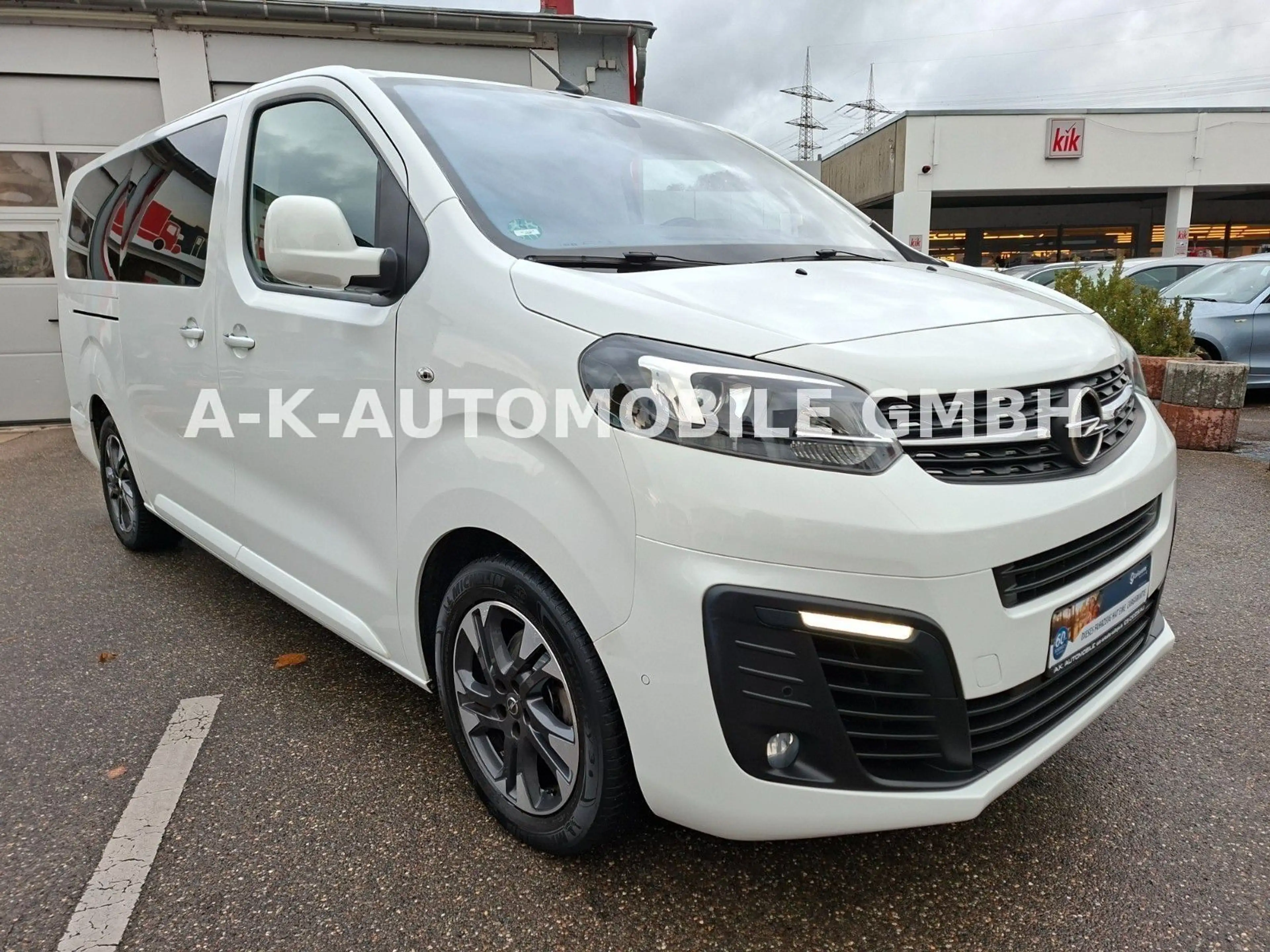 Opel Zafira Life Tourer L 6-SITZER — photo 3