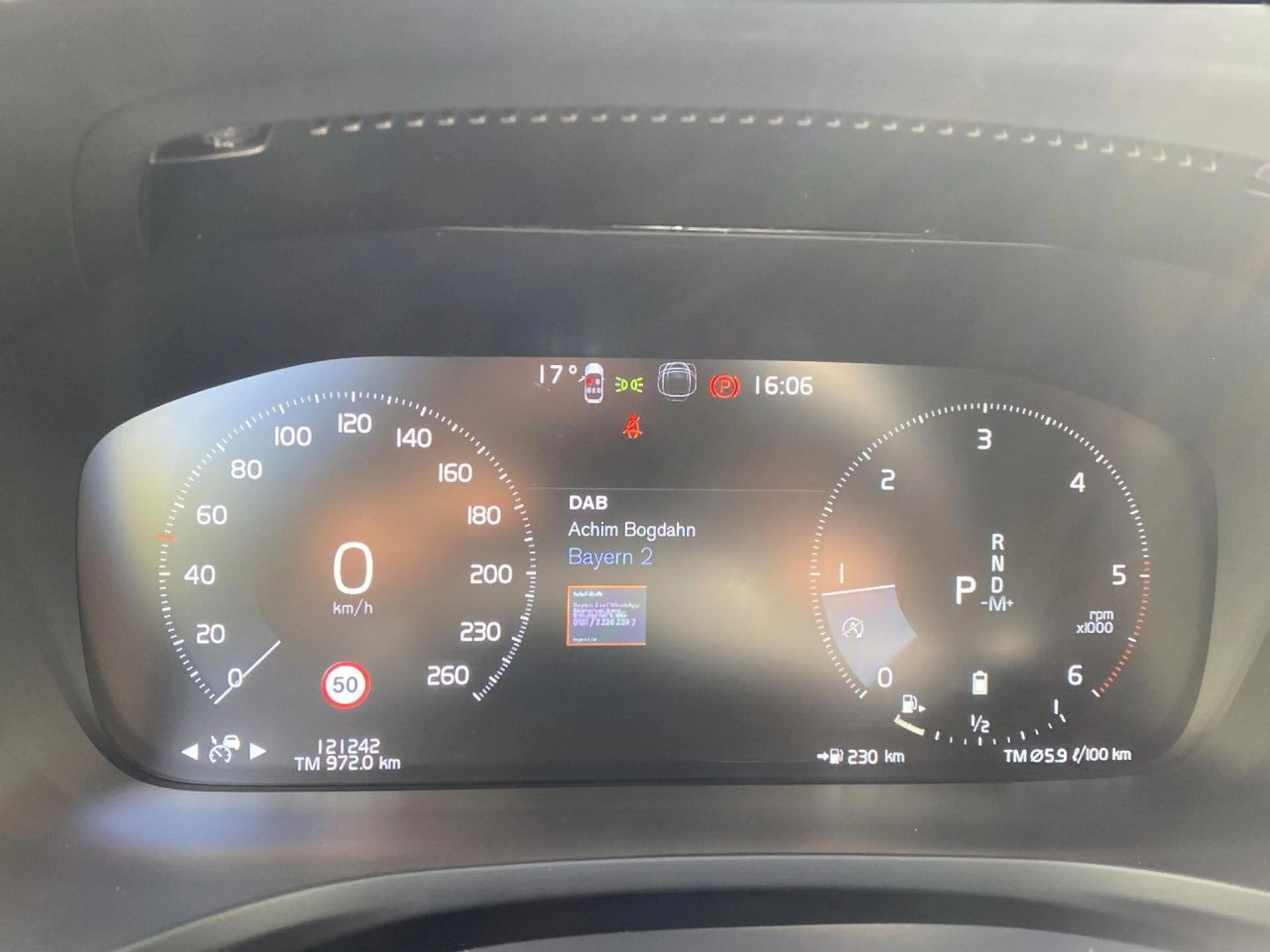 Volvo V60 Cross Country V60 CC Pro AWD Bluetooth Navi LED Vollleder Klima — photo 15
