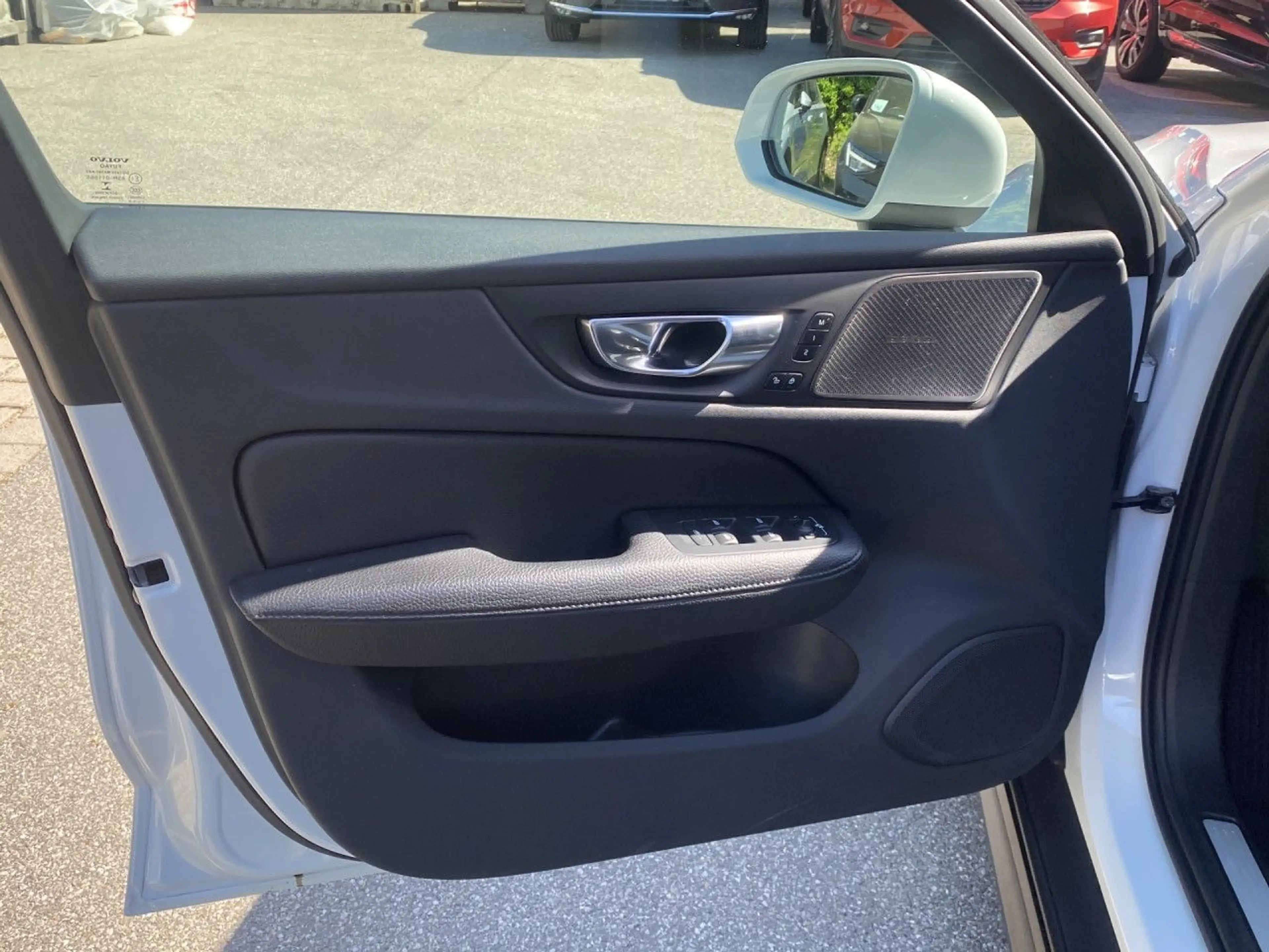 Volvo V60 Cross Country V60 CC Pro AWD Bluetooth Navi LED Vollleder Klima — photo 10