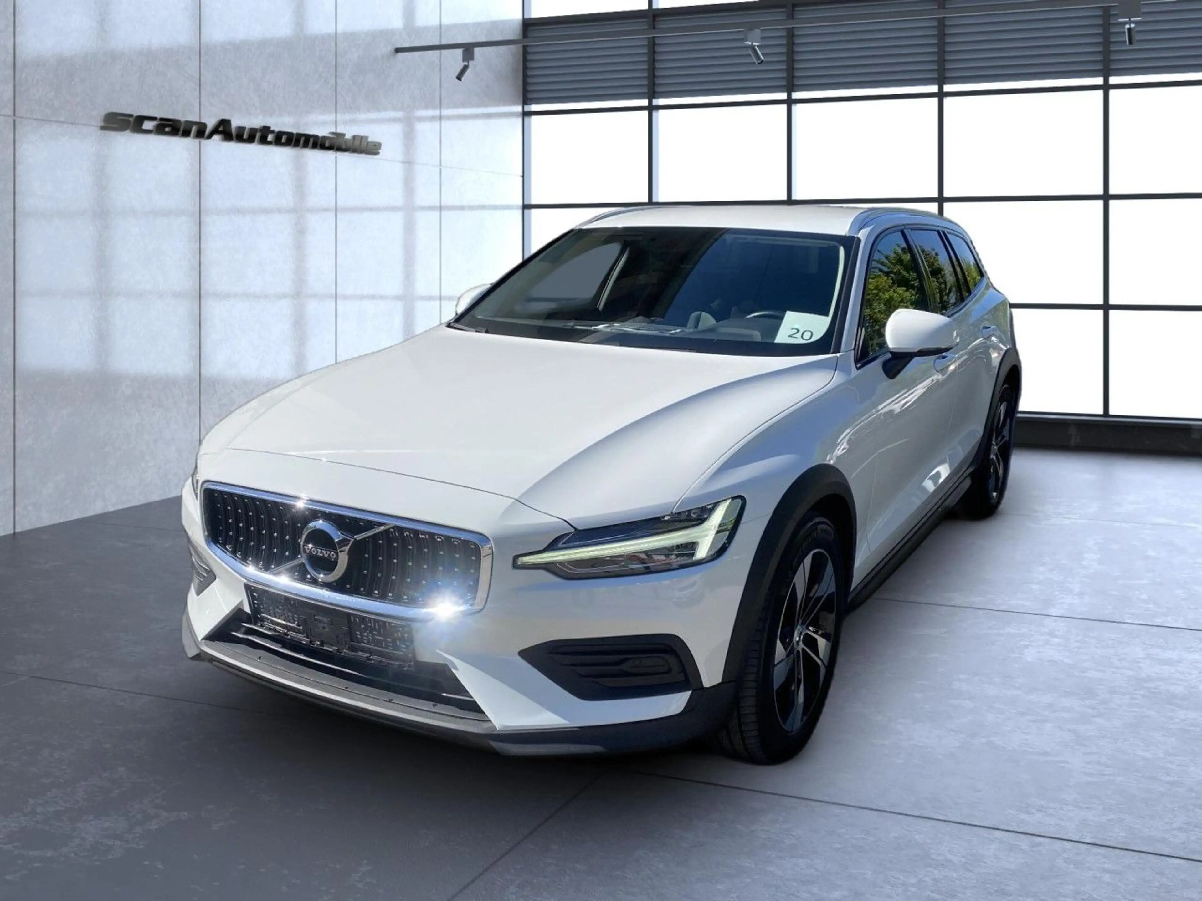 Volvo V60 Cross Country V60 CC Pro AWD Bluetooth Navi LED Vollleder Klima — photo 2