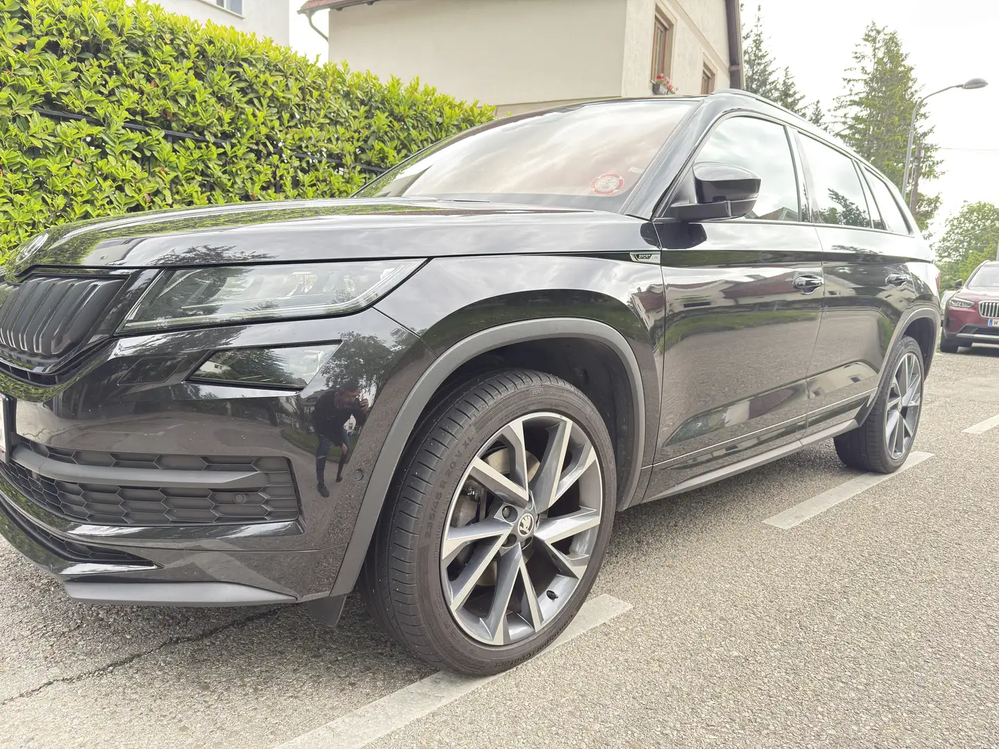 Skoda Kodiaq Kodiaq 2,0 TDI SCR 4x4 Sportline *VOLLAUSTATTUNG* Schwarz - 1