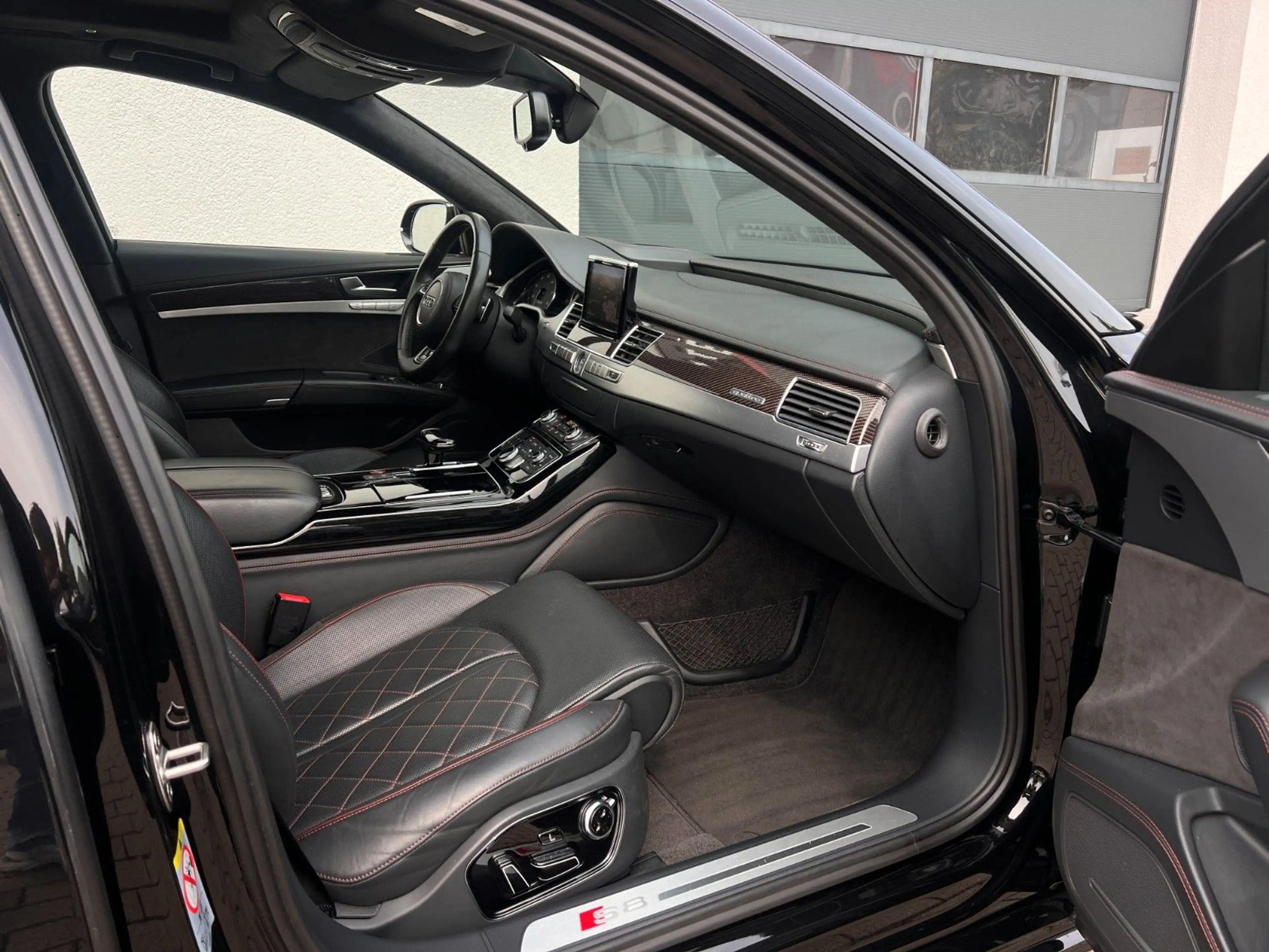 Audi S8 4.0 TFSI Quattro Plus*360° Kamera*Head-Up* — photo 9