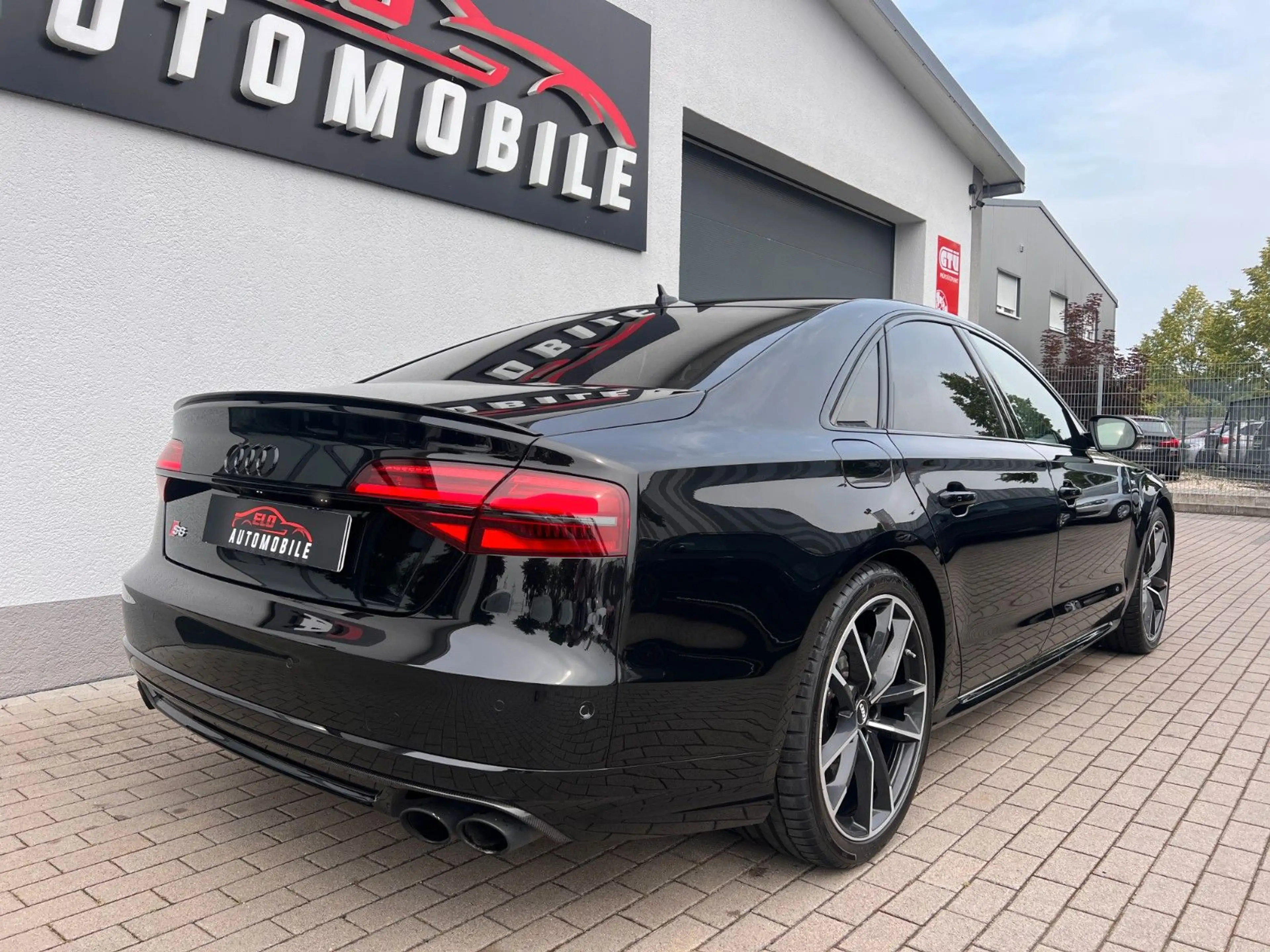 Audi S8 4.0 TFSI Quattro Plus*360° Kamera*Head-Up* — photo 3