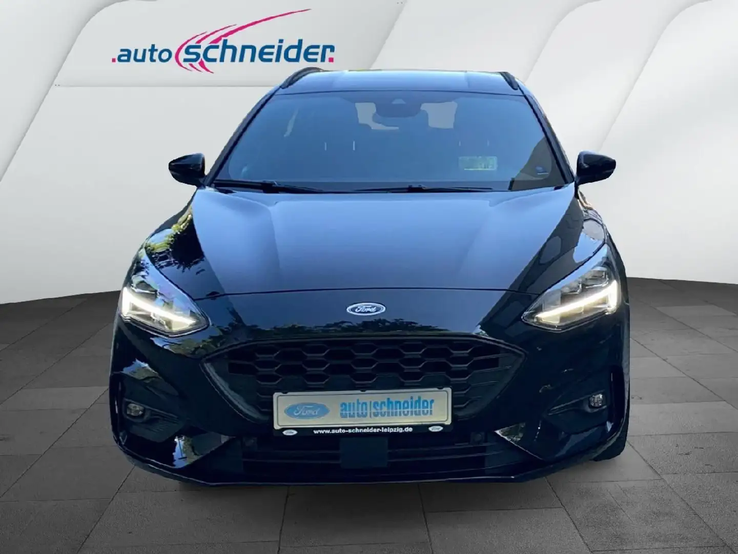 Ford Focus Turnier ST-Line Schwarz - 2