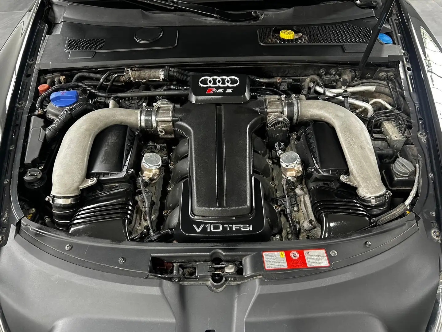 Audi RS6 Avant 5.0 V10 TFSI quattro - 2