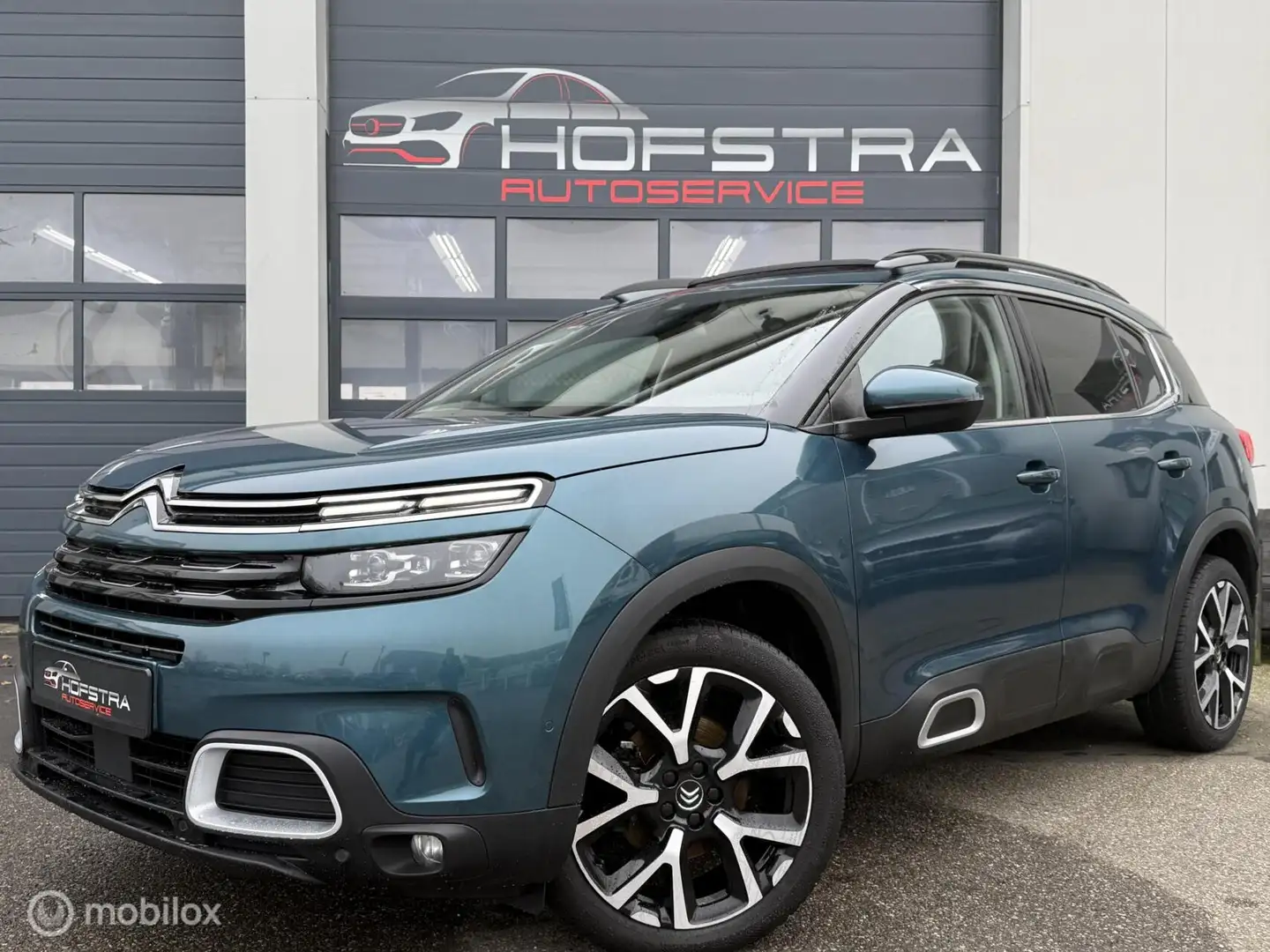 Citroen C5 Aircross 1.2 PureTech Business Plus Pano CarPlay Vol! Grün - 1