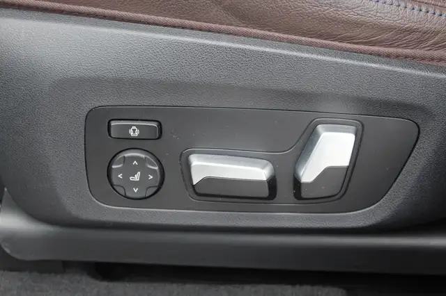 BMW X3 view 14
