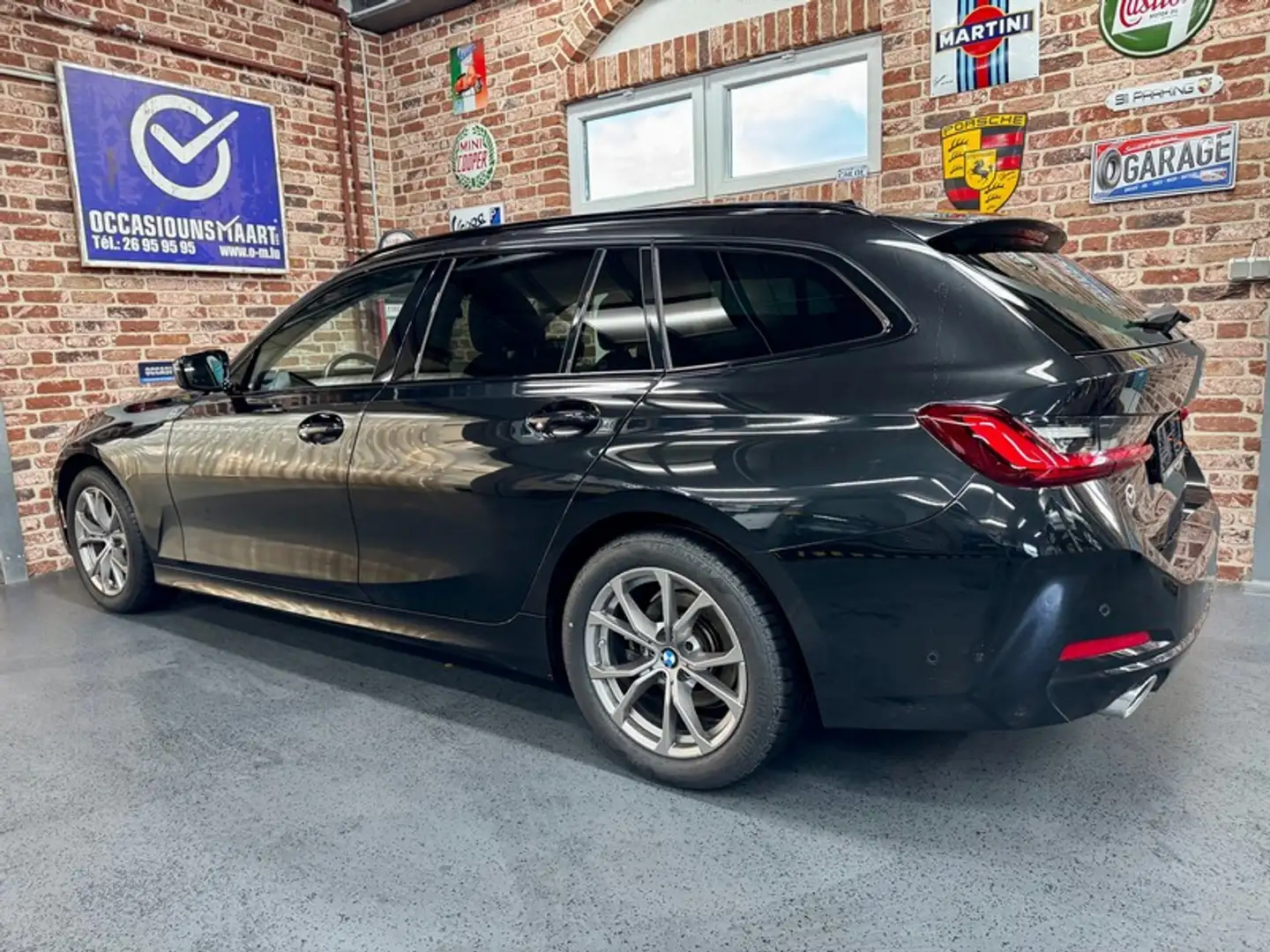 BMW 320 320dA Touring 2.0 190cv Auto Cuir/Navi/SiègCh/Ca Noir - 2