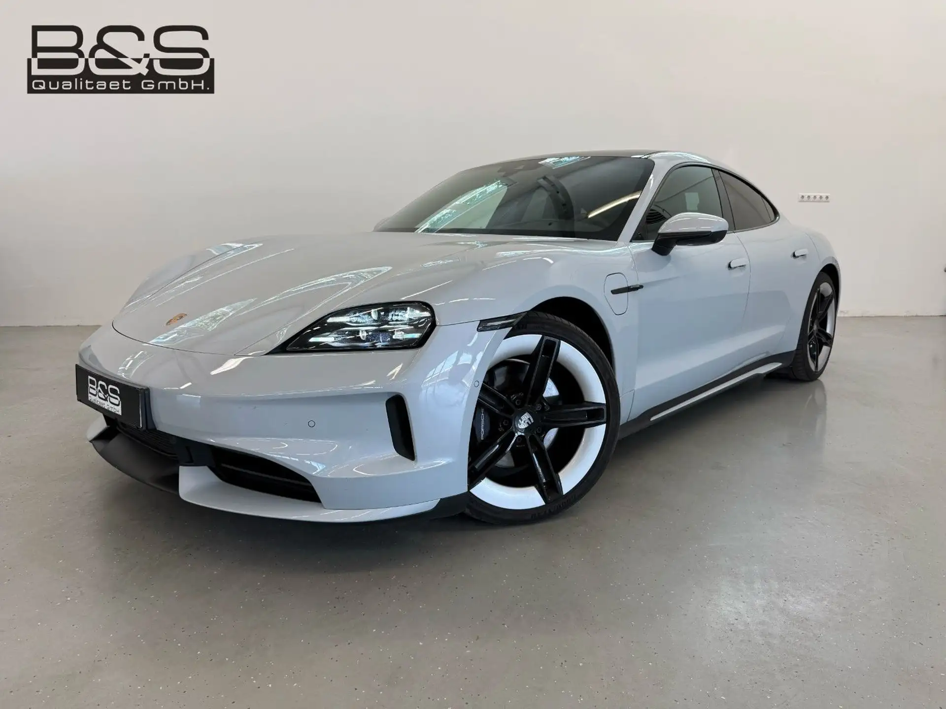 포르쉐 Porsche Taycan Taycan 2024 화이트 사진 1