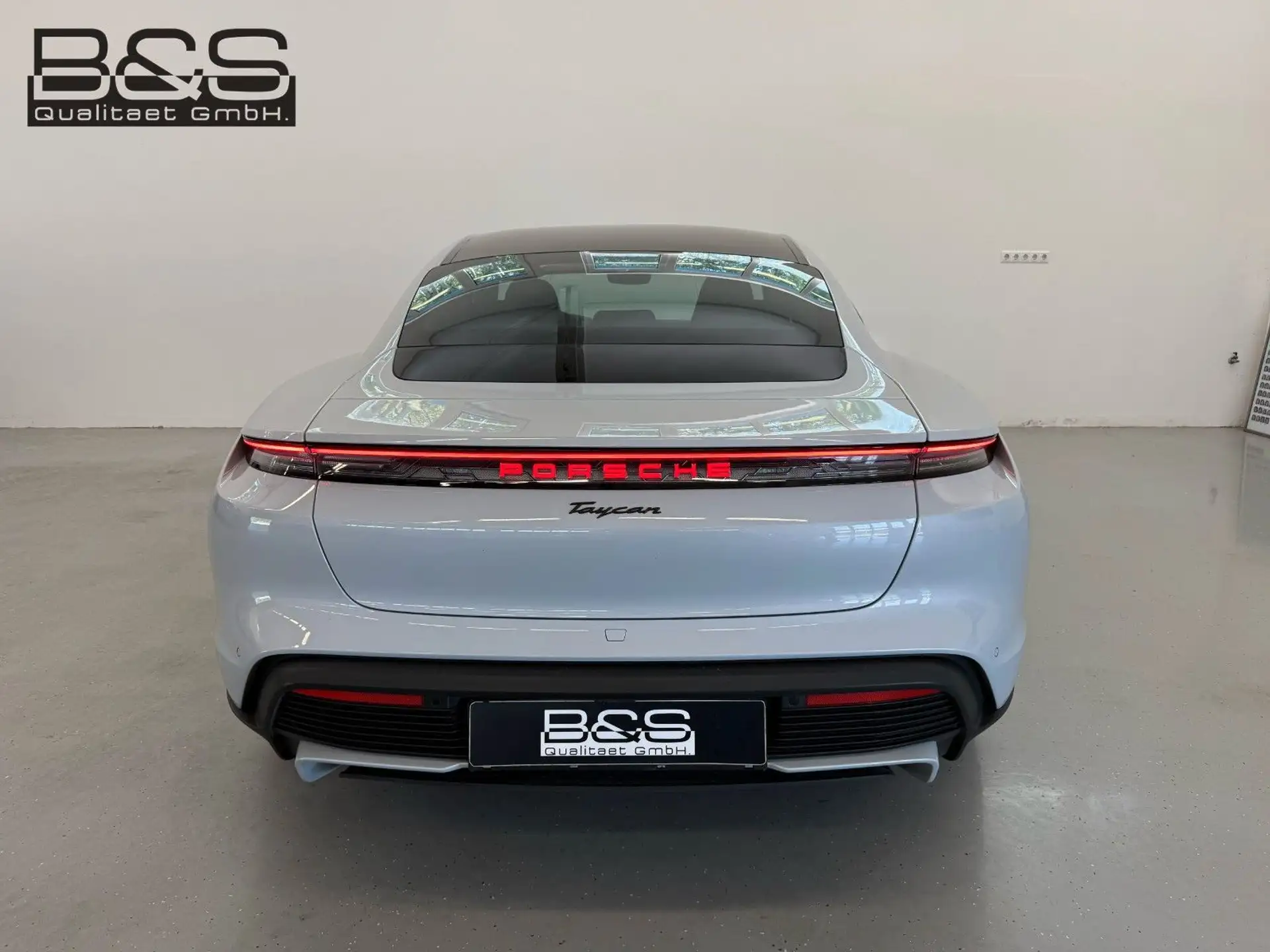 포르쉐 Porsche Taycan Taycan 2024 화이트 사진 6