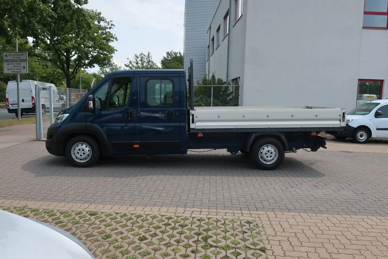 Citroen Jumper Pritsche DoKa. 35 L4 Heavy 1. Hand /Klima Modrá - 2