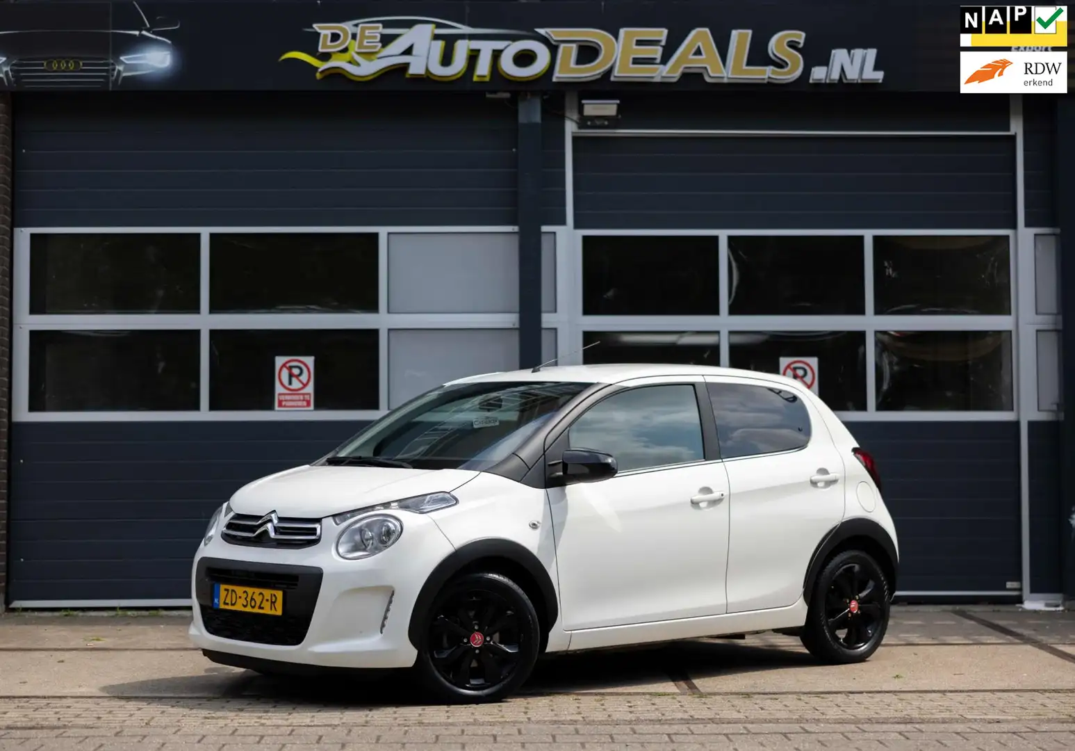 Citroen C1 1.0 VTi Urban Ride Airco Achteruitrij camera Wit - 1
