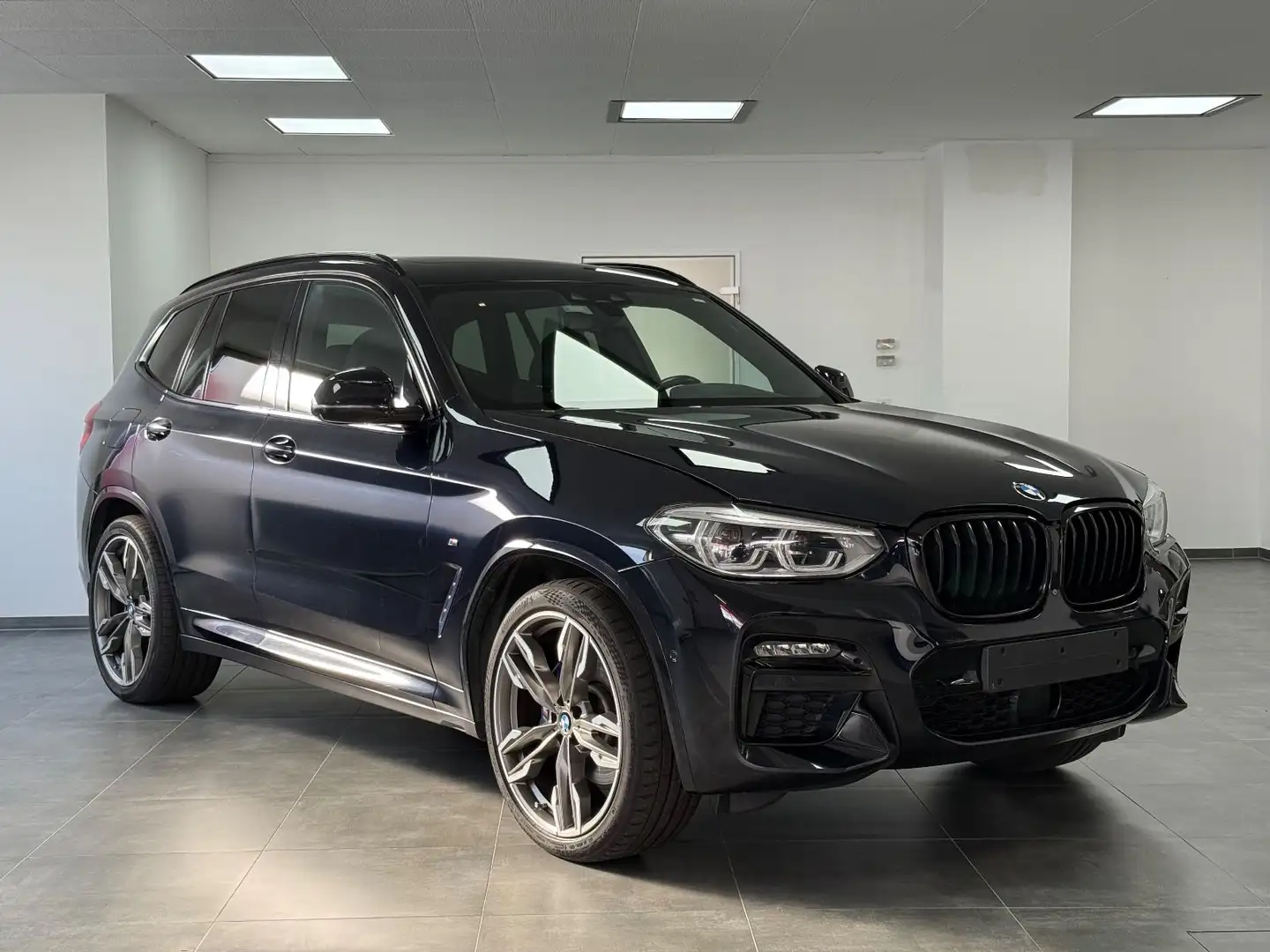 BMW X3 M d Shadow Line/NAVI/PANO/360°/LEDER/ACC Noir - 1
