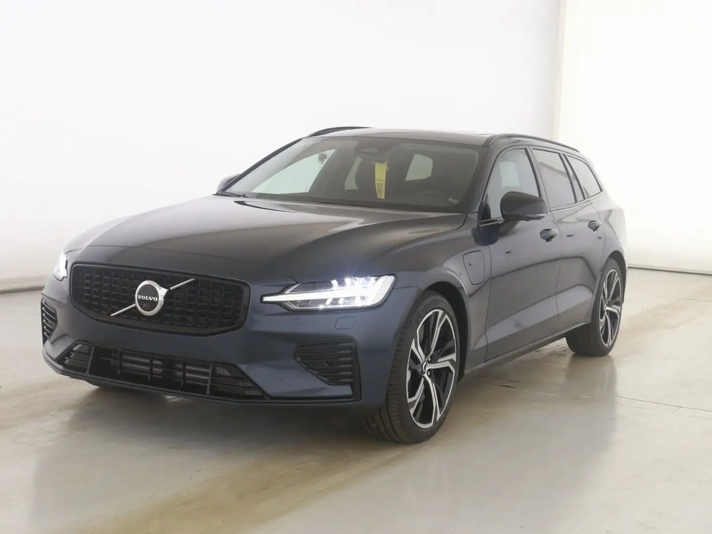 Volvo V60 Plus Dark T6 PHEV AWD !!360°+PANO+AHK+H&K!!! Bleu - 1