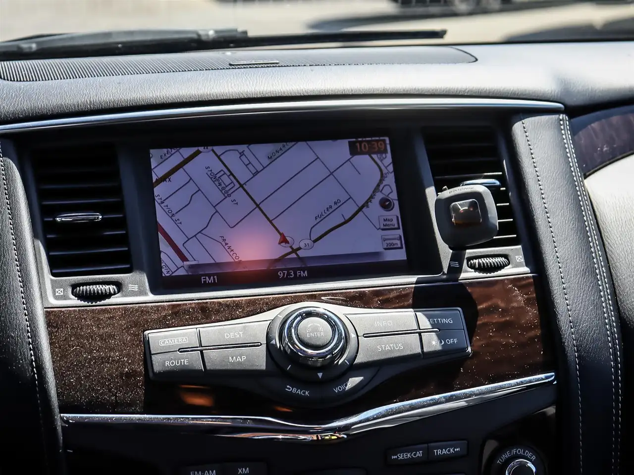 Nissan Armada photo Nissan Armada