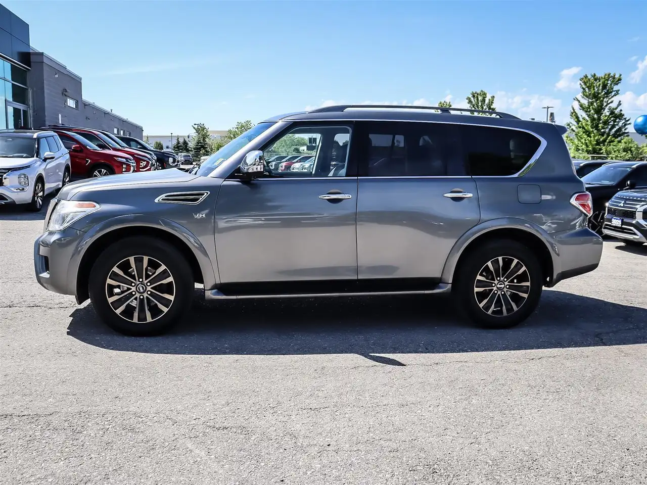 Nissan Armada photo Nissan Armada