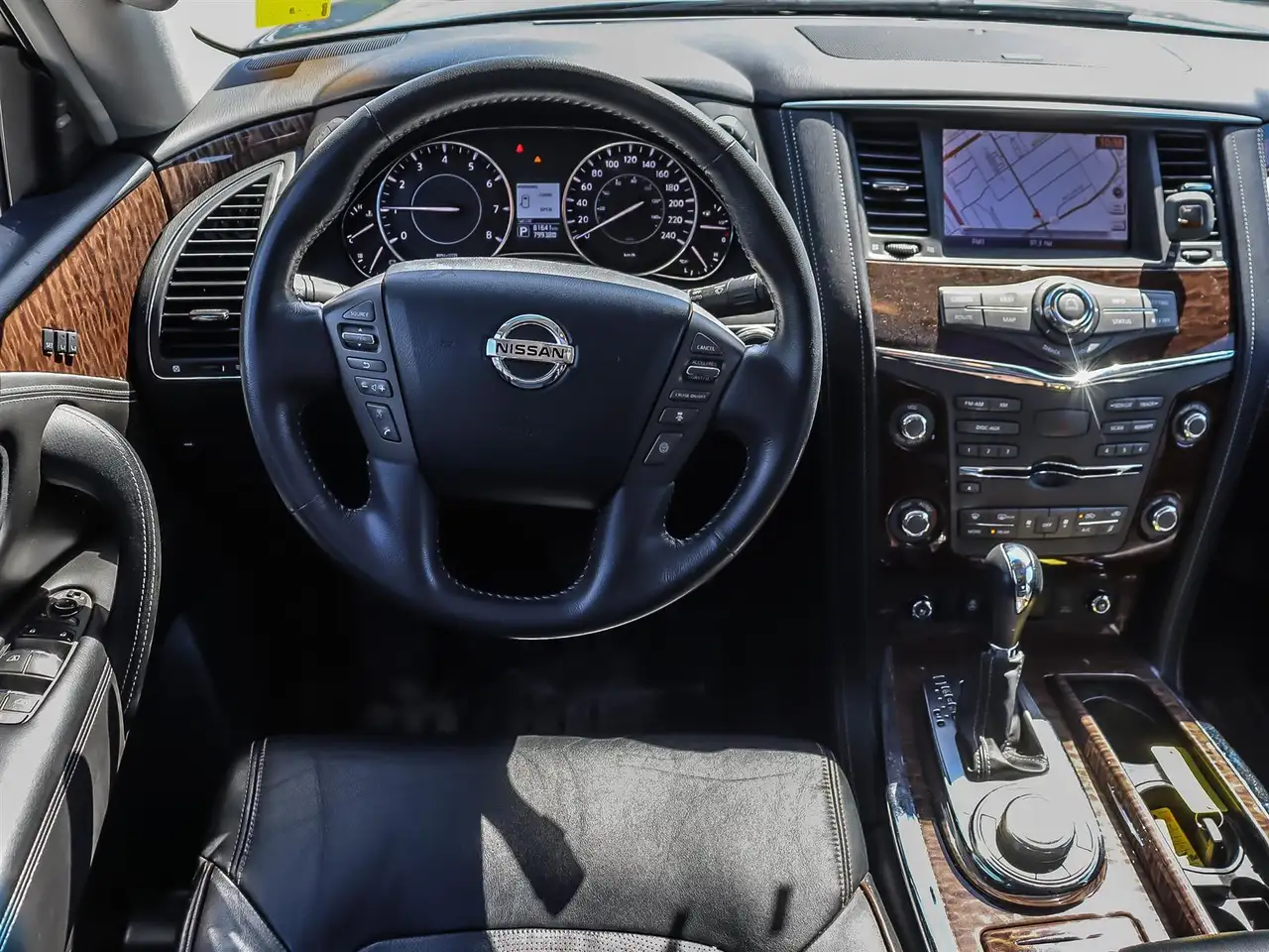 Nissan Armada photo Nissan Armada