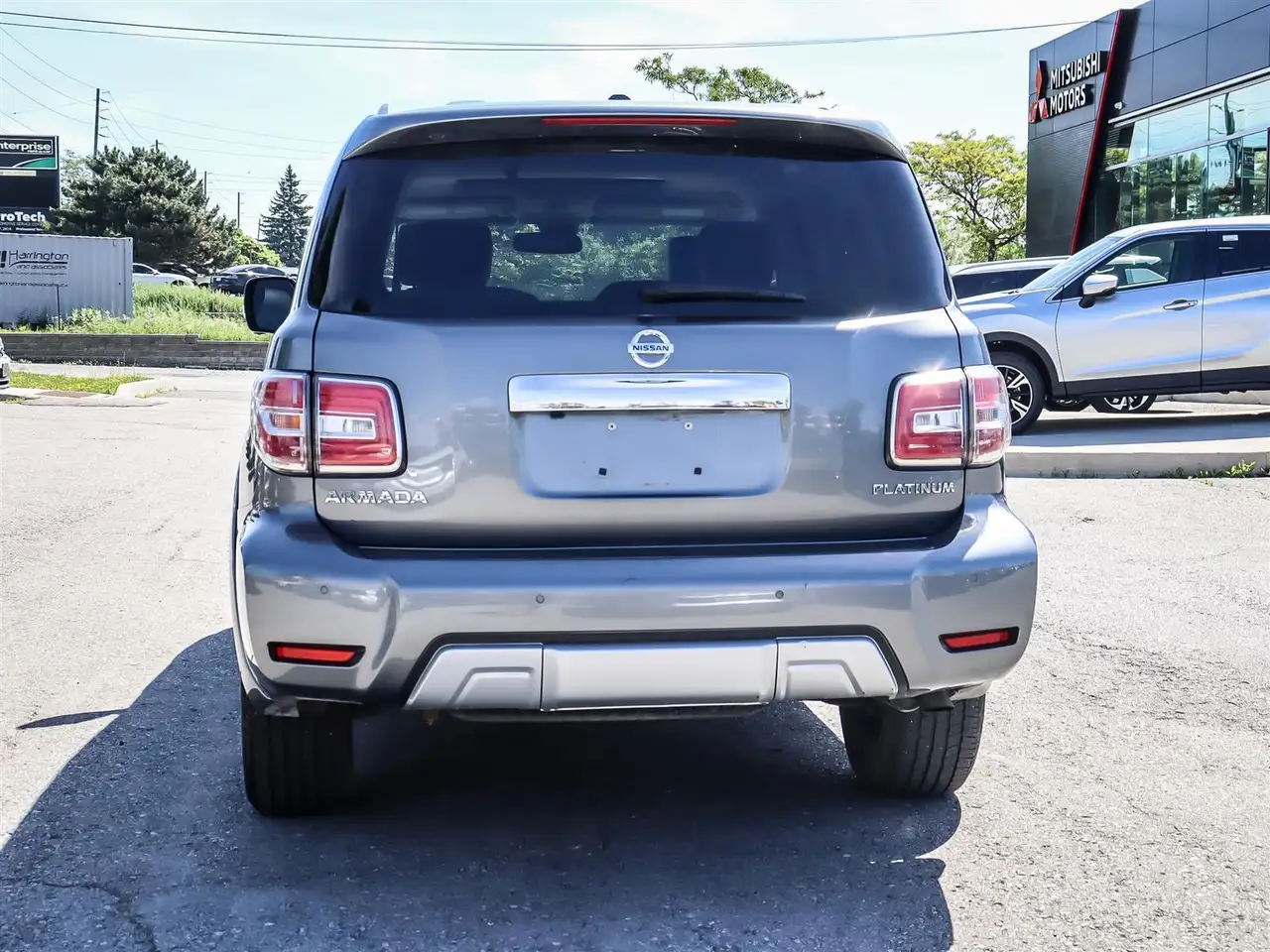 Nissan Armada photo Nissan Armada