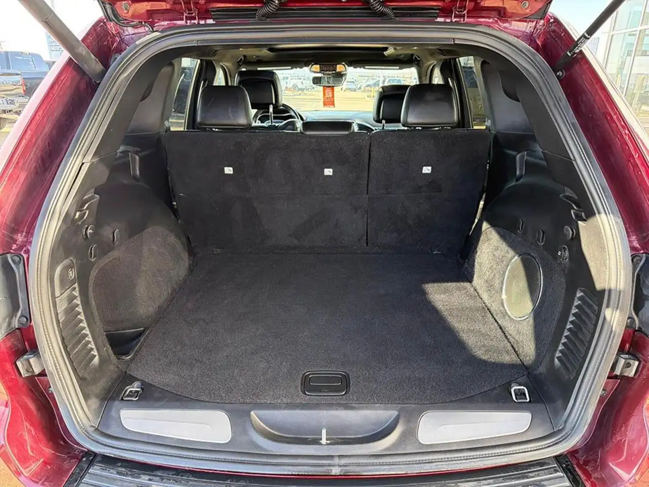 Jeep Grand Cherokee снимка Jeep Grand Cherokee