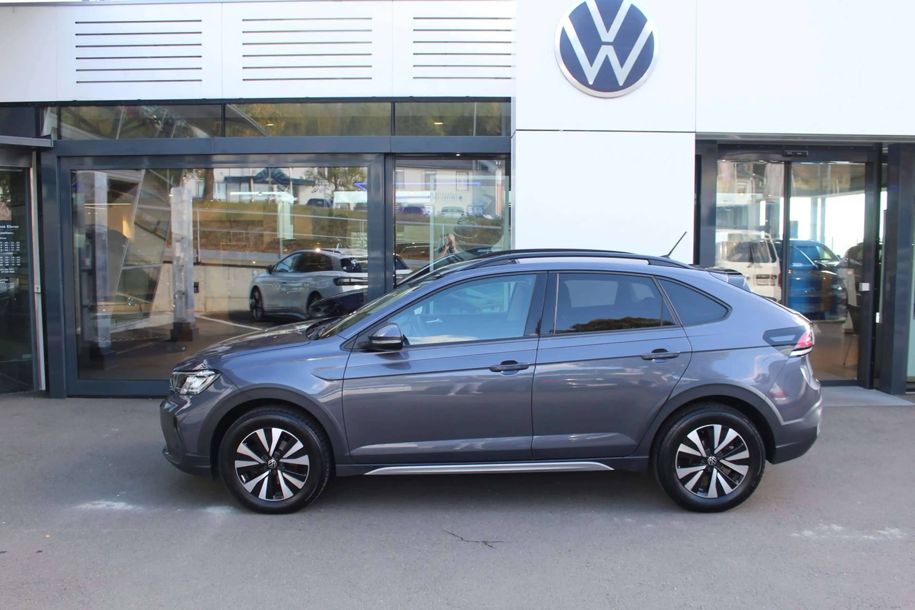 Volkswagen Taigo Life TSI DSG — photo 3