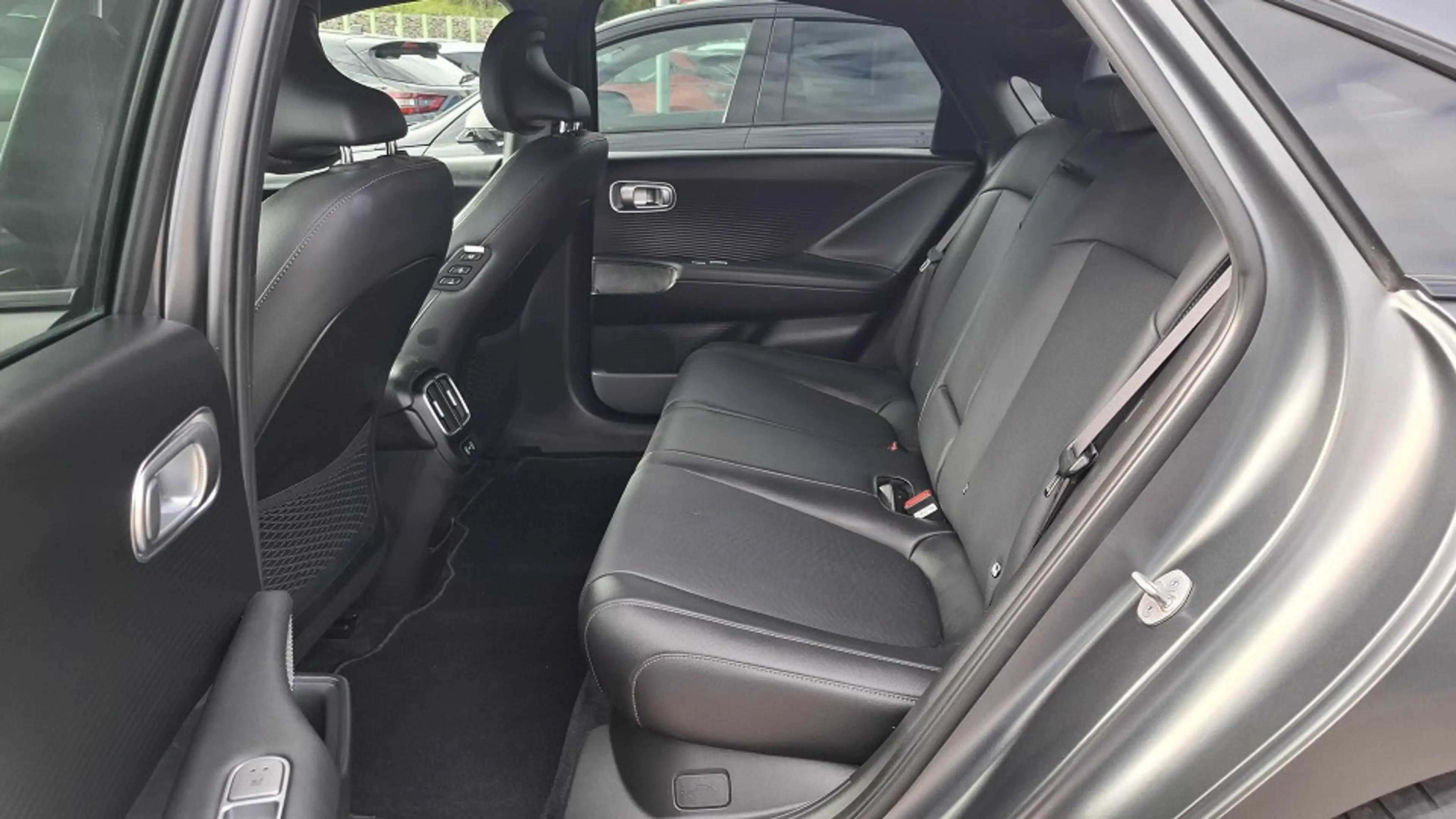 Hyundai IONIQ 6 77,4 kWh UNIQ+Digi.ASP+Matt-Lack — photo 7