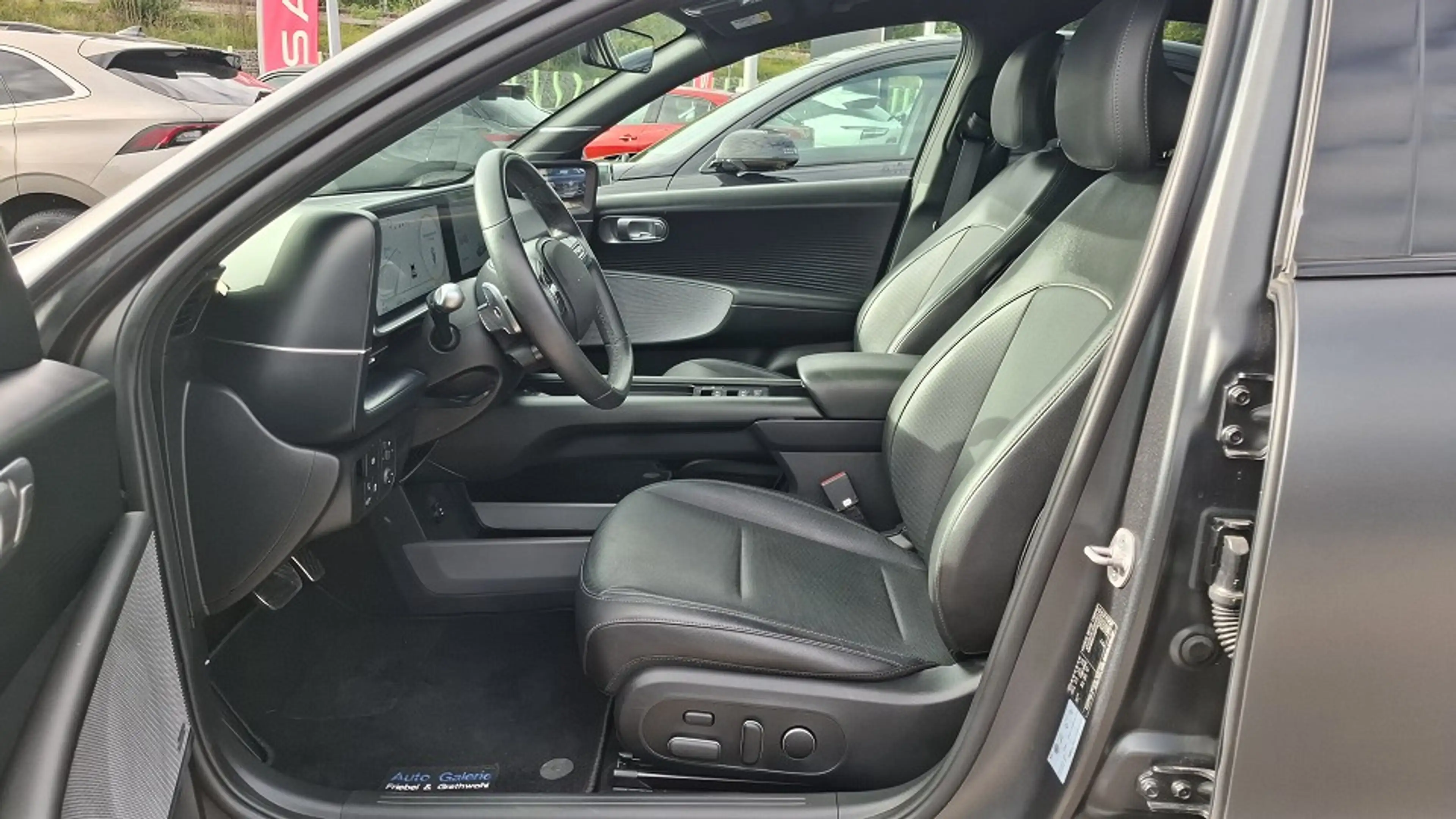 Hyundai IONIQ 6 77,4 kWh UNIQ+Digi.ASP+Matt-Lack — photo 5