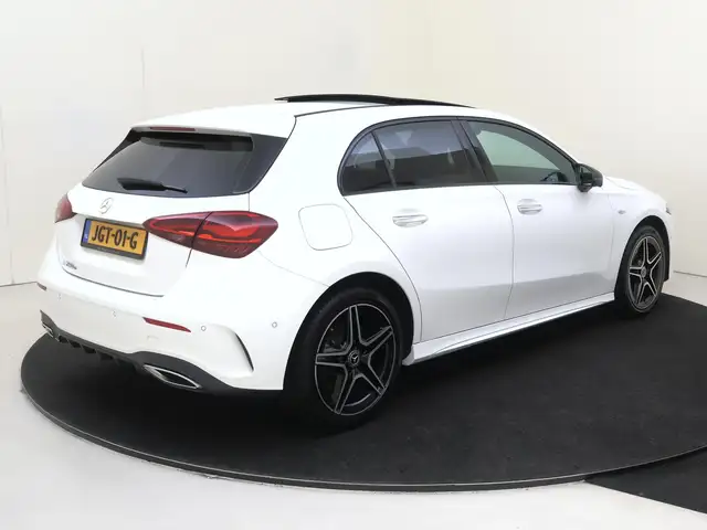 Mercedes-Benz A-Class view 4