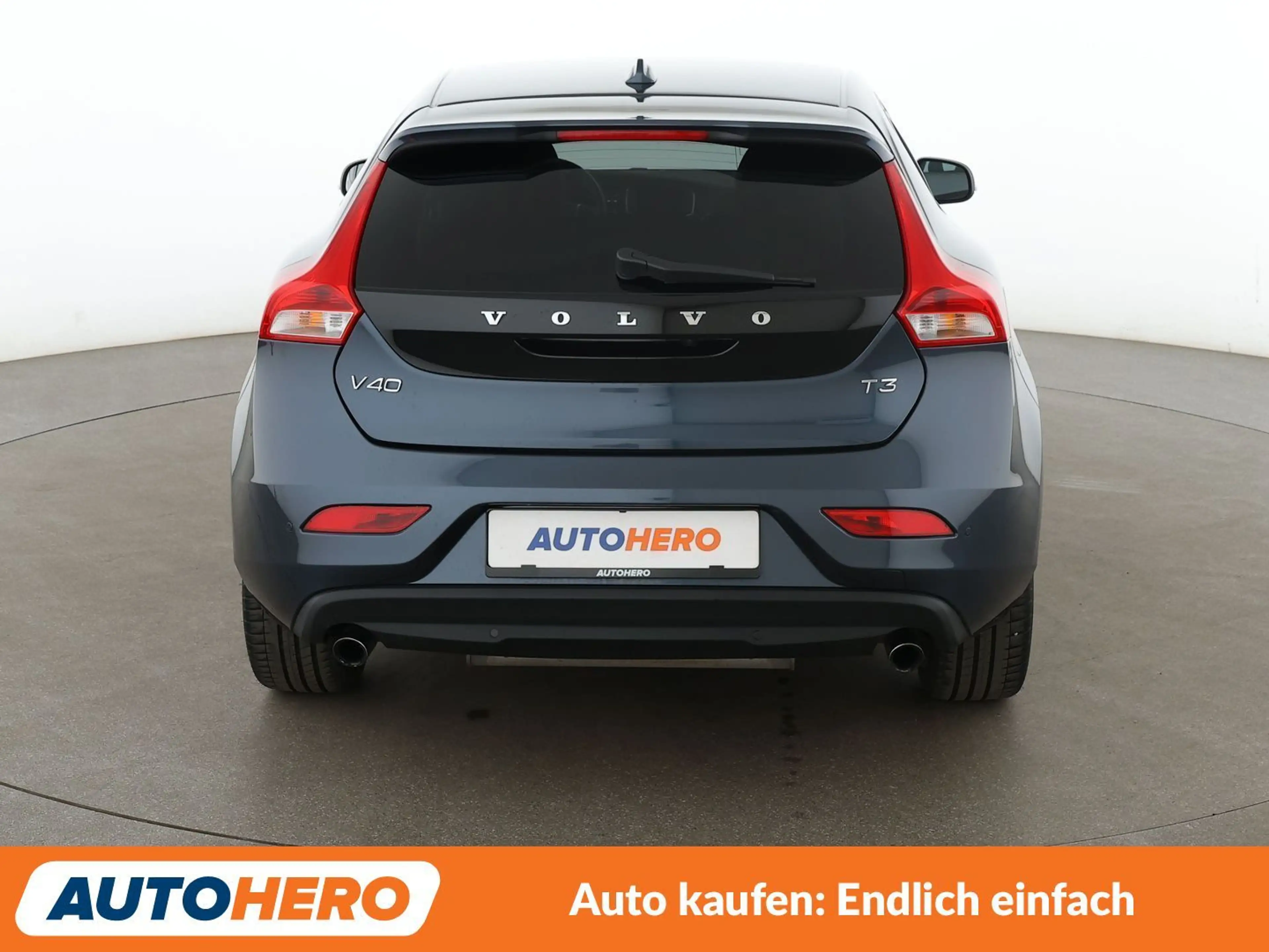 Volvo V40 1.5 Momentum Aut.*NAV*TEMPO*CAM*PDC*SHZ*ALU* — photo 5