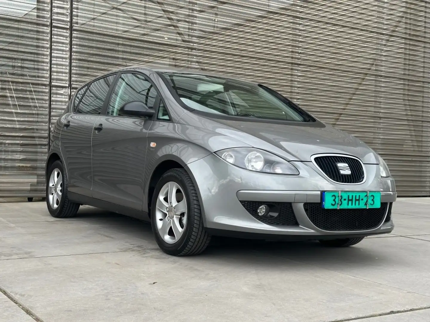 SEAT Altea 1.4 TSI ACTIVE STYLE AIRCO/LM VELGEN !! APK 11-3-2 Gris - 2