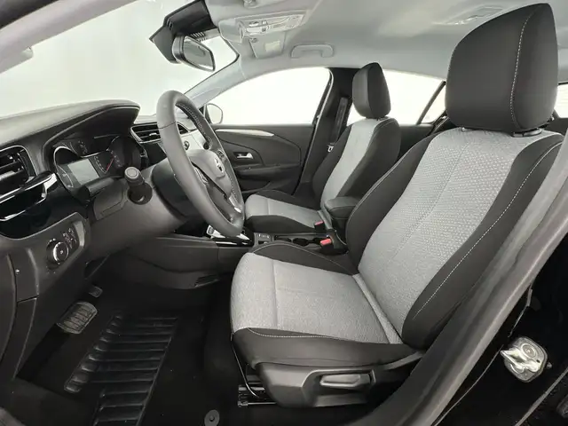 Opel Corsa view 8