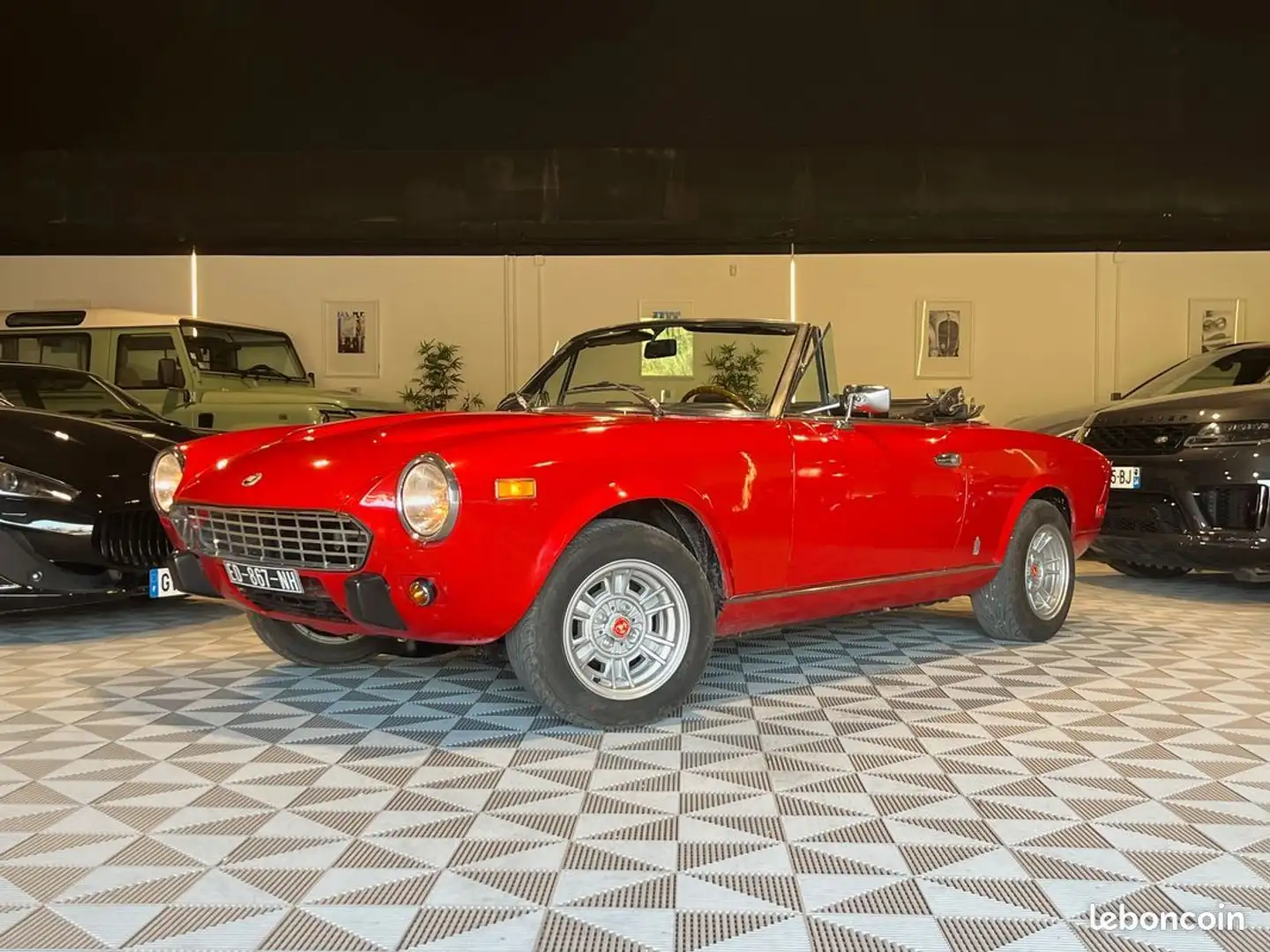 Fiat 124 Spider 2000 - 1