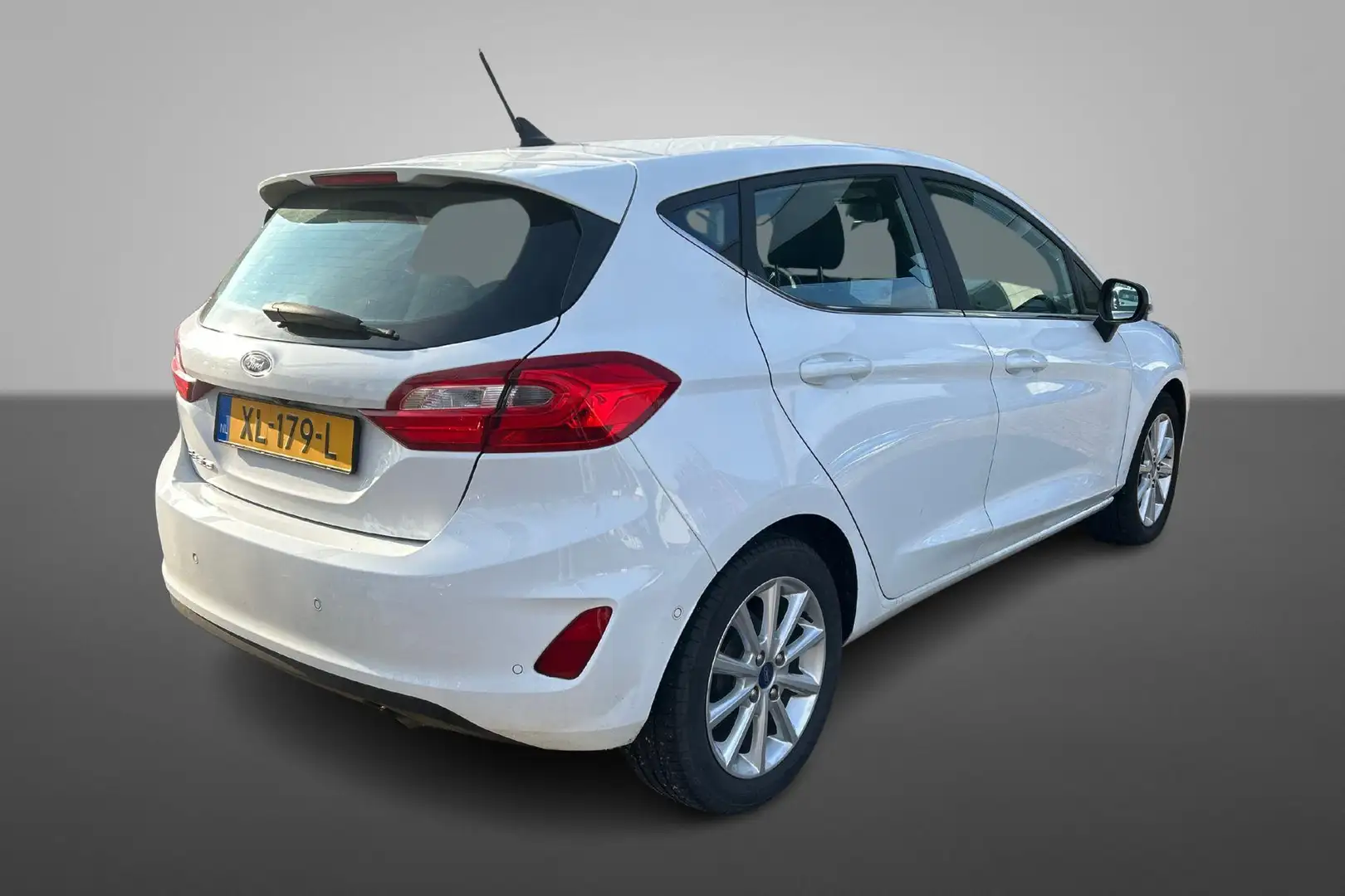 Ford Fiesta 1.0 EcoBoost Titanium | Winter Pack | Driver Assis Wit - 2