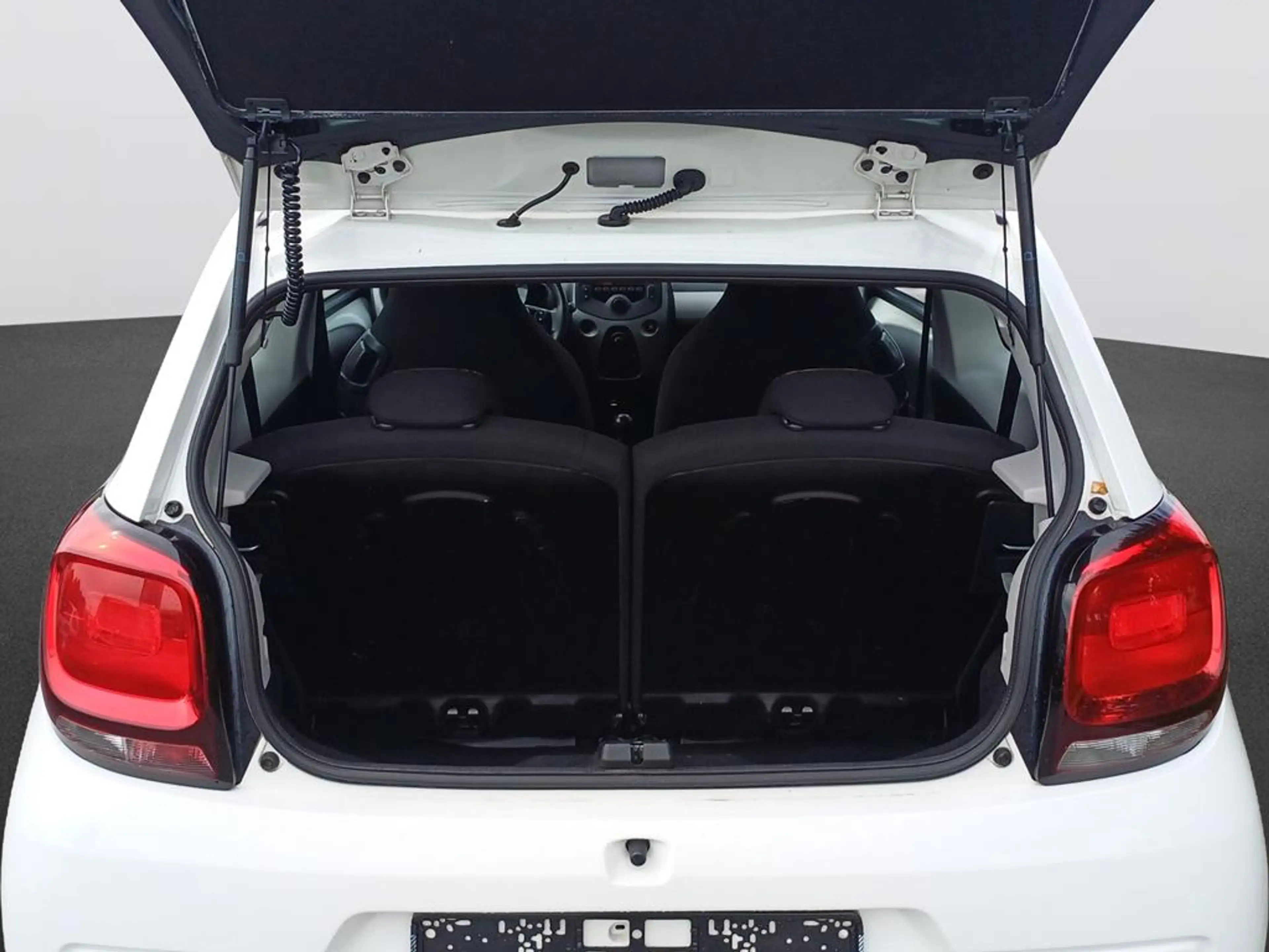 Citroen C1 FEEL VTI 69 KLIMA BLUETOOTH 8-Fach bereift — photo 7