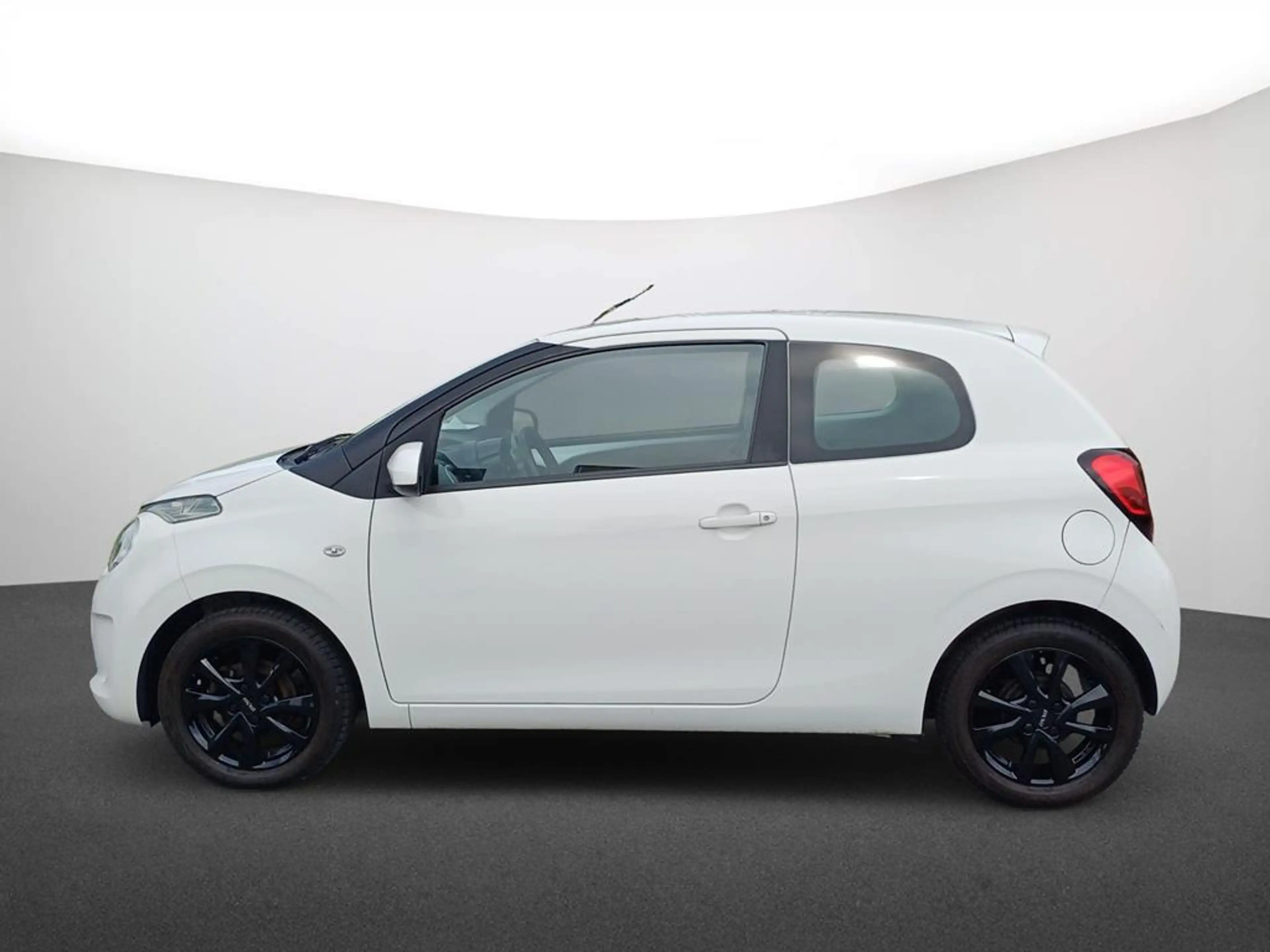 Citroen C1 FEEL VTI 69 KLIMA BLUETOOTH 8-Fach bereift — photo 4