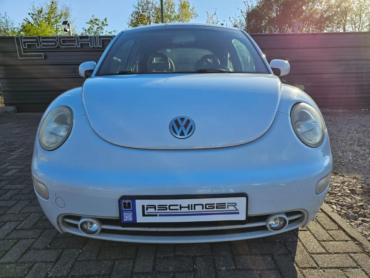 Volkswagen New Beetle Lim. 2.0 KLIMA SHZ Zahnriemen TÜV neu Blau - 2