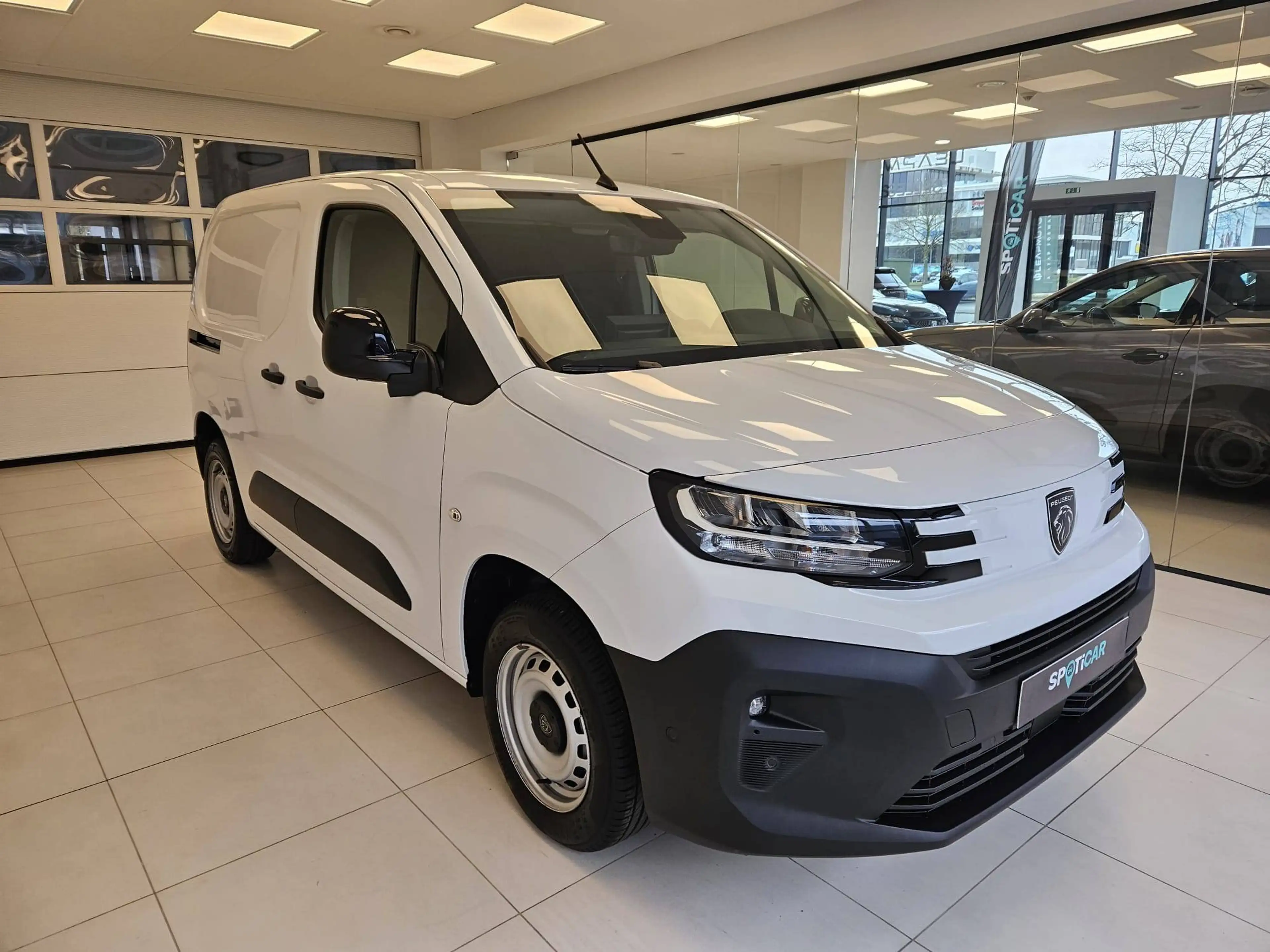 Peugeot Partner Partner 1.5 BlueHDi L1 STD Light Edition S/S — photo 3