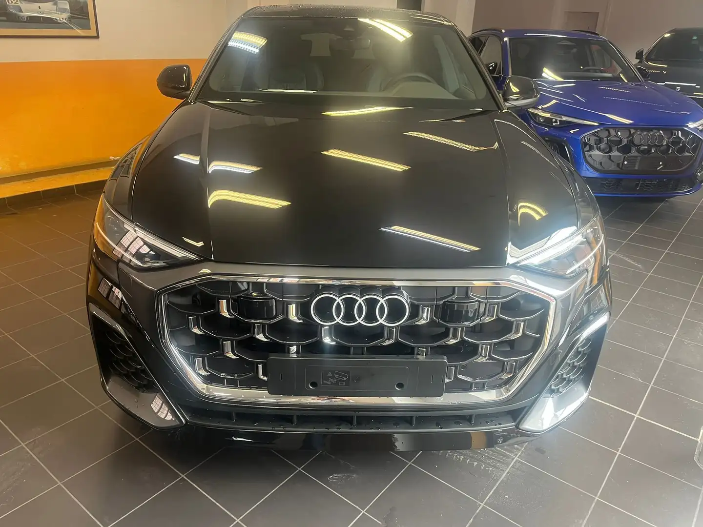 Audi Q8 Q8 3.0 tdi mhev S line ed quattro 231cv tiptronic Nero - 2
