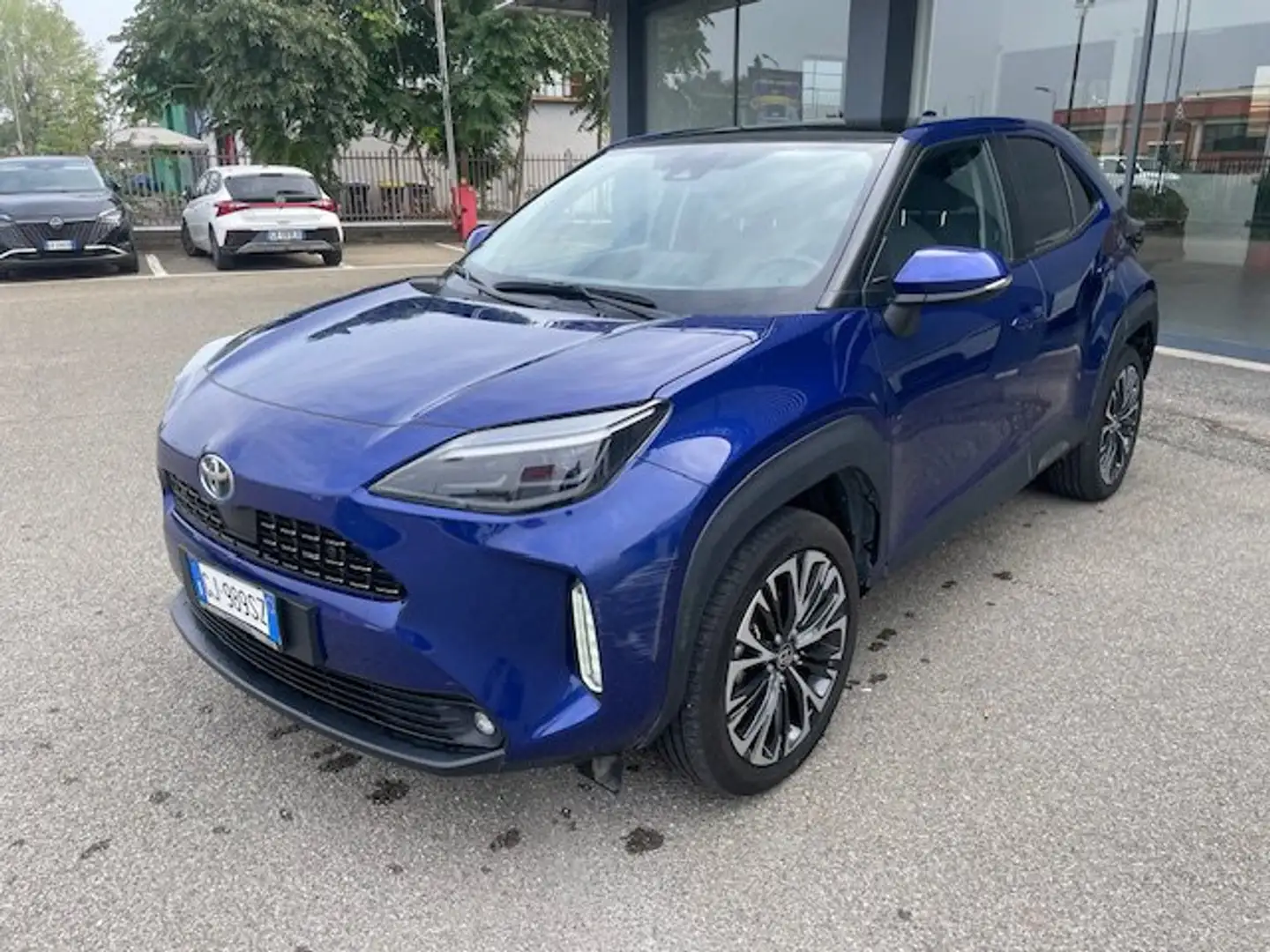 Toyota Yaris Cross Yaris Cross 1.5 Hybrid 5p. E-CVT AWD-i Lounge Blu/Azzurro - 2